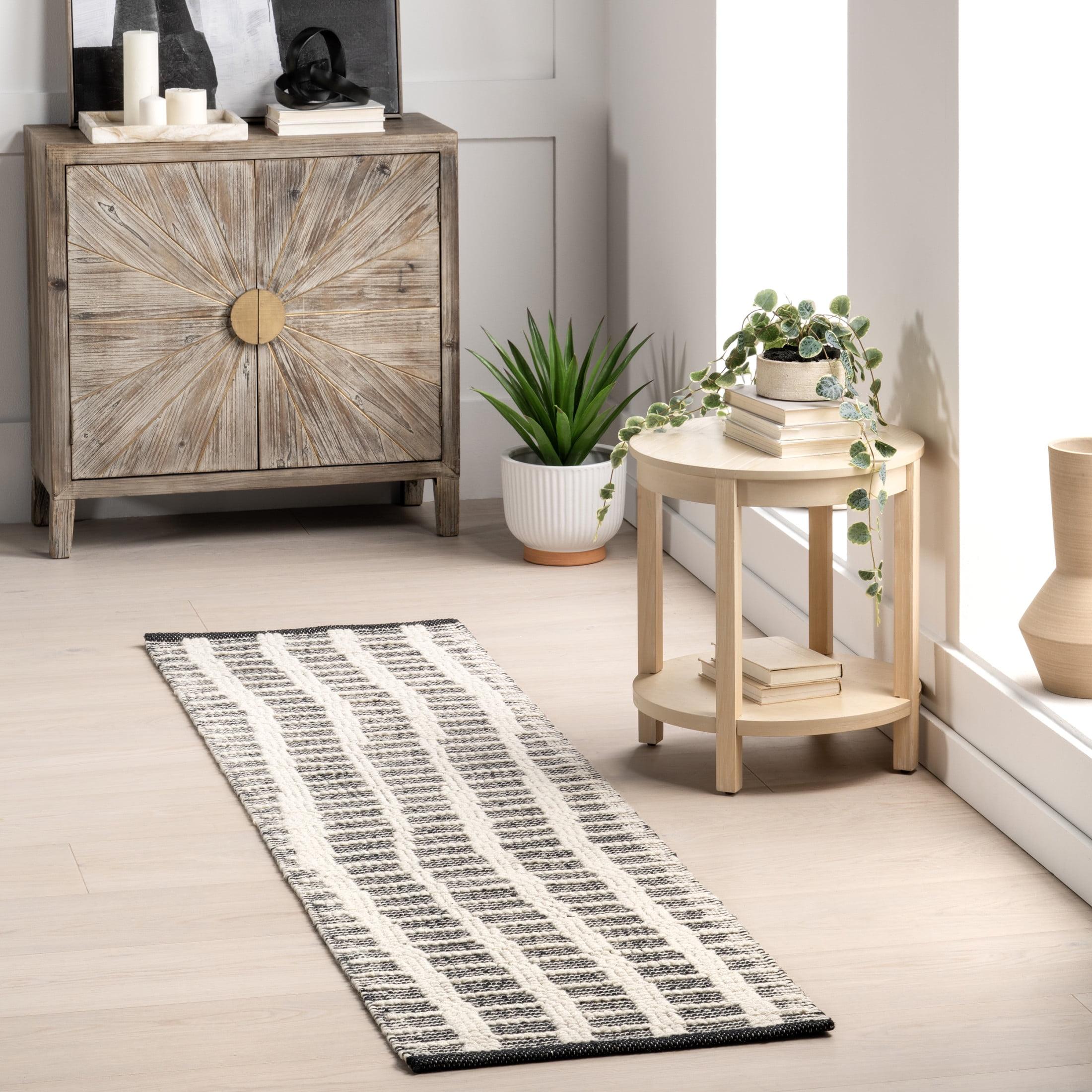 Gracie Oaks Parker Check Textured Ivory Area Rug