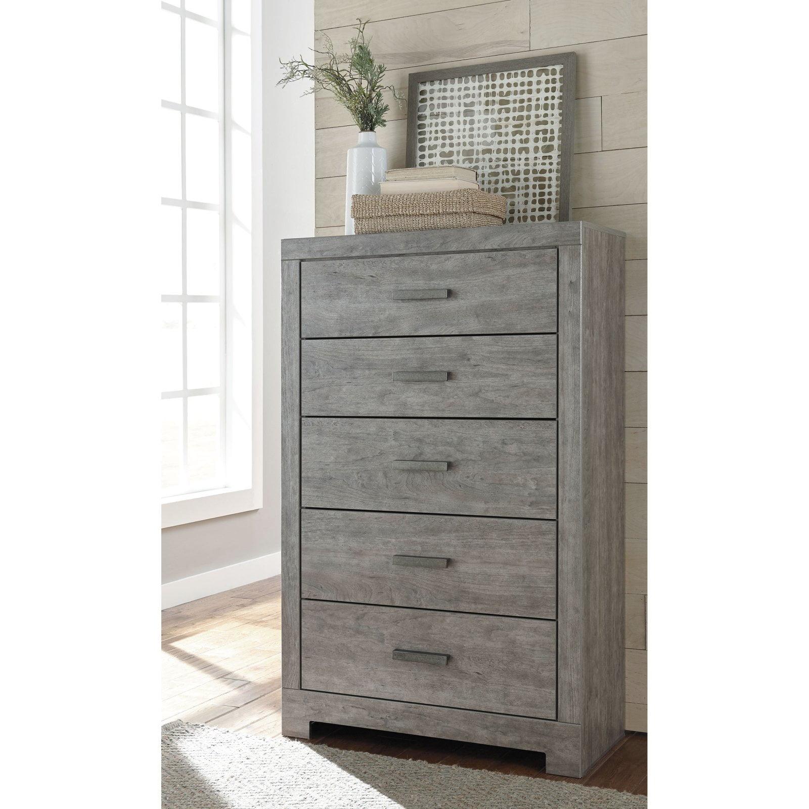 Culverbach Chest of Drawers