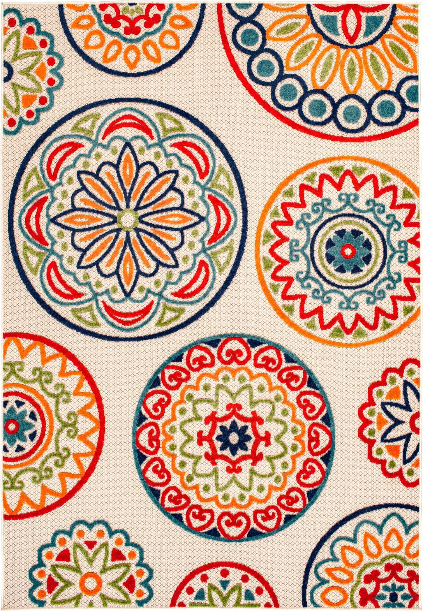 Ashton woods Tesellie 3'1" x 5'3" Cream Medallion Woven Outdoor Polypropylene Area Rug