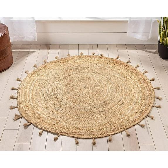 SAFAVIEH Braided Paisley Solid Fringe Area Rug, Beige, 5' x 5' Round
