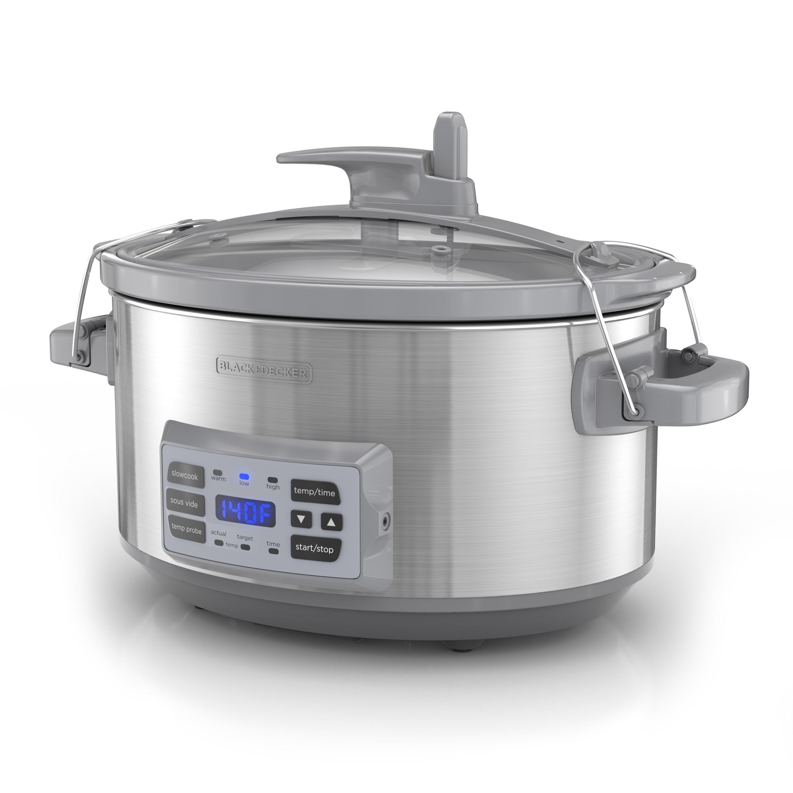 BLACK+DECKER 7-Quart Digital Slow Cooker, SCD7007SSD, Temperature Probe, Sous-Vide, Locking Lid, Removable Stoneware Crock