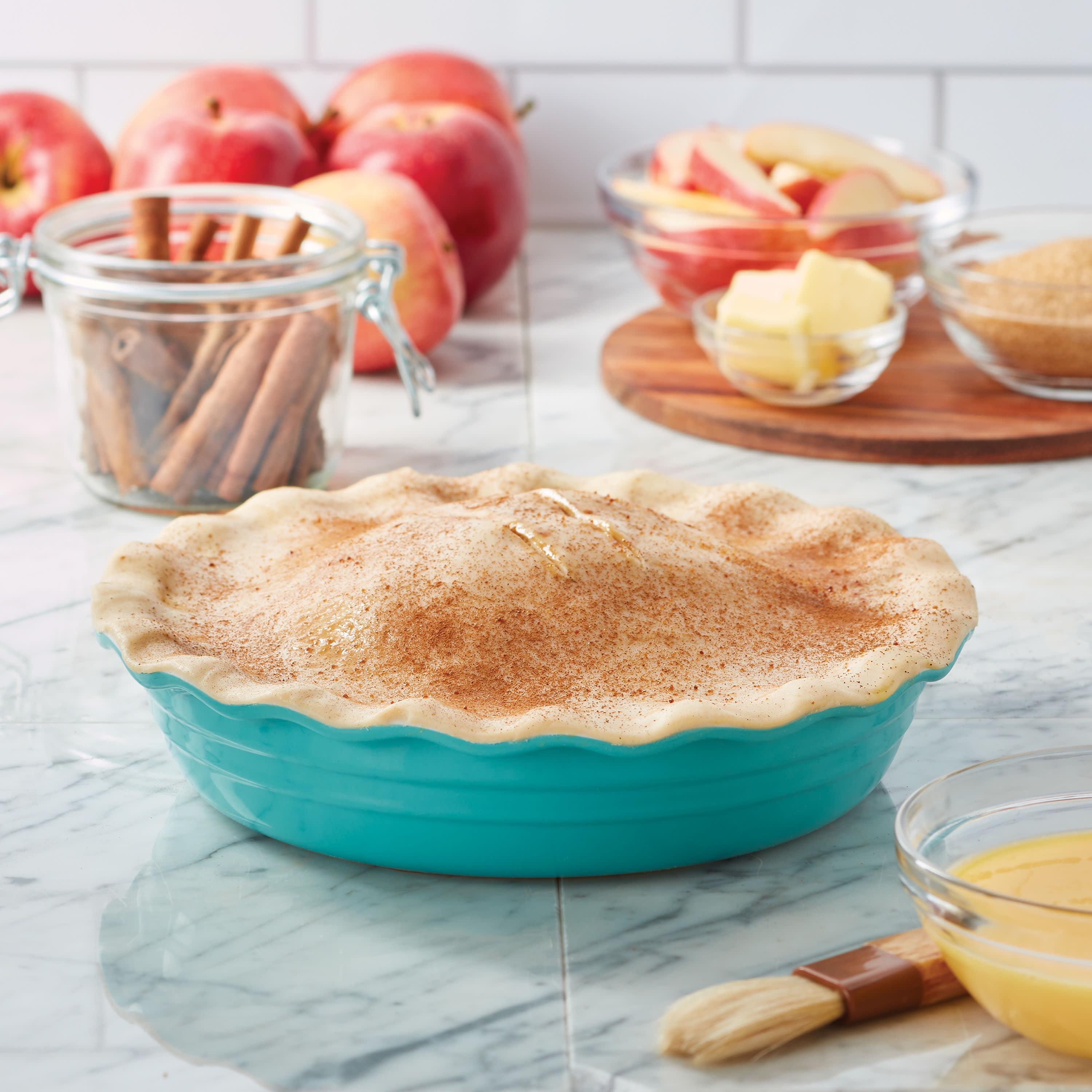 Baker's Advantage Baker's Advantage 10-Inch Stoneware Ceramic Pie Dish