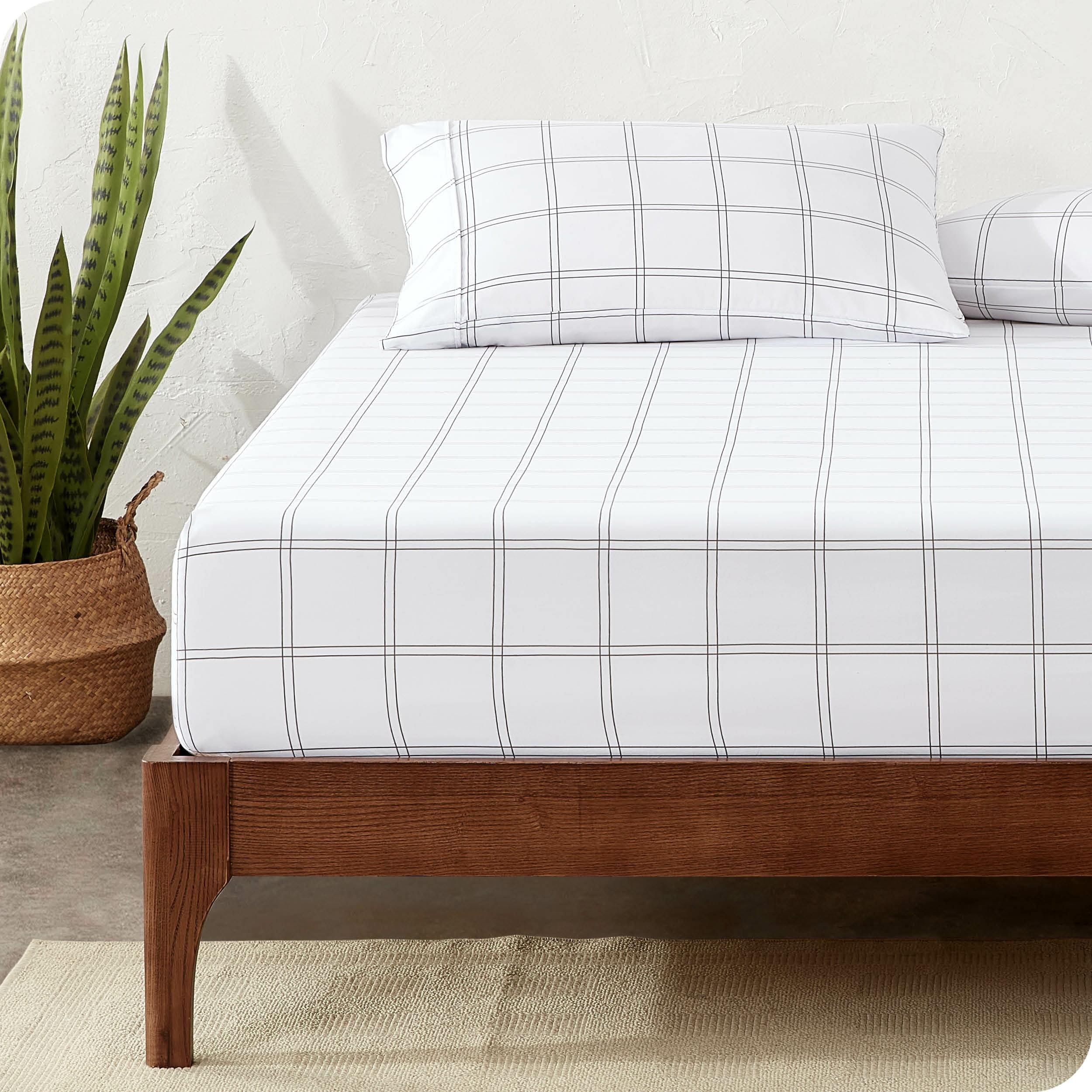 Ultra-Soft Double Brushed Fitted Sheet by Bare Home