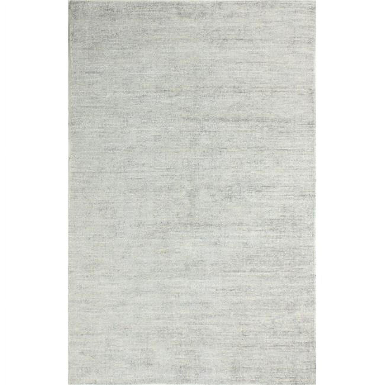 Handcrafted Loomed Viscose 5' x 8' Area Rug in Subtle Gray