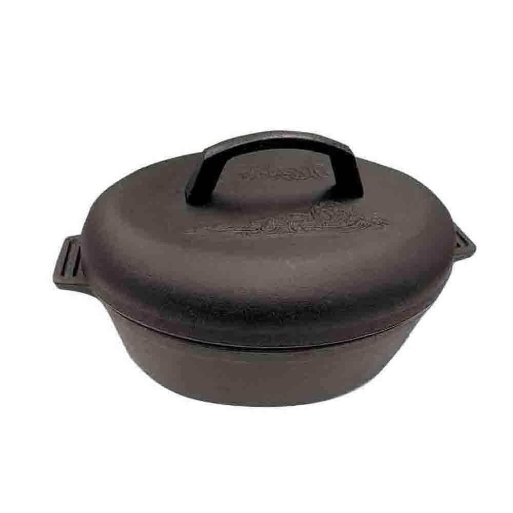 Bayou Classic 7415 6 Qt. Oval Cast Iron Roaster Pot with Lid and Handles