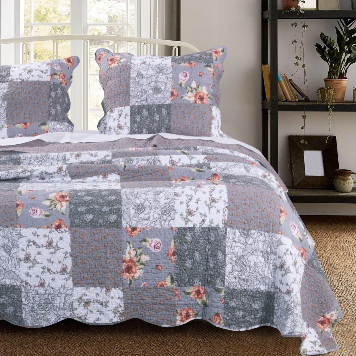 Benjara Quilt Set | Wayfair