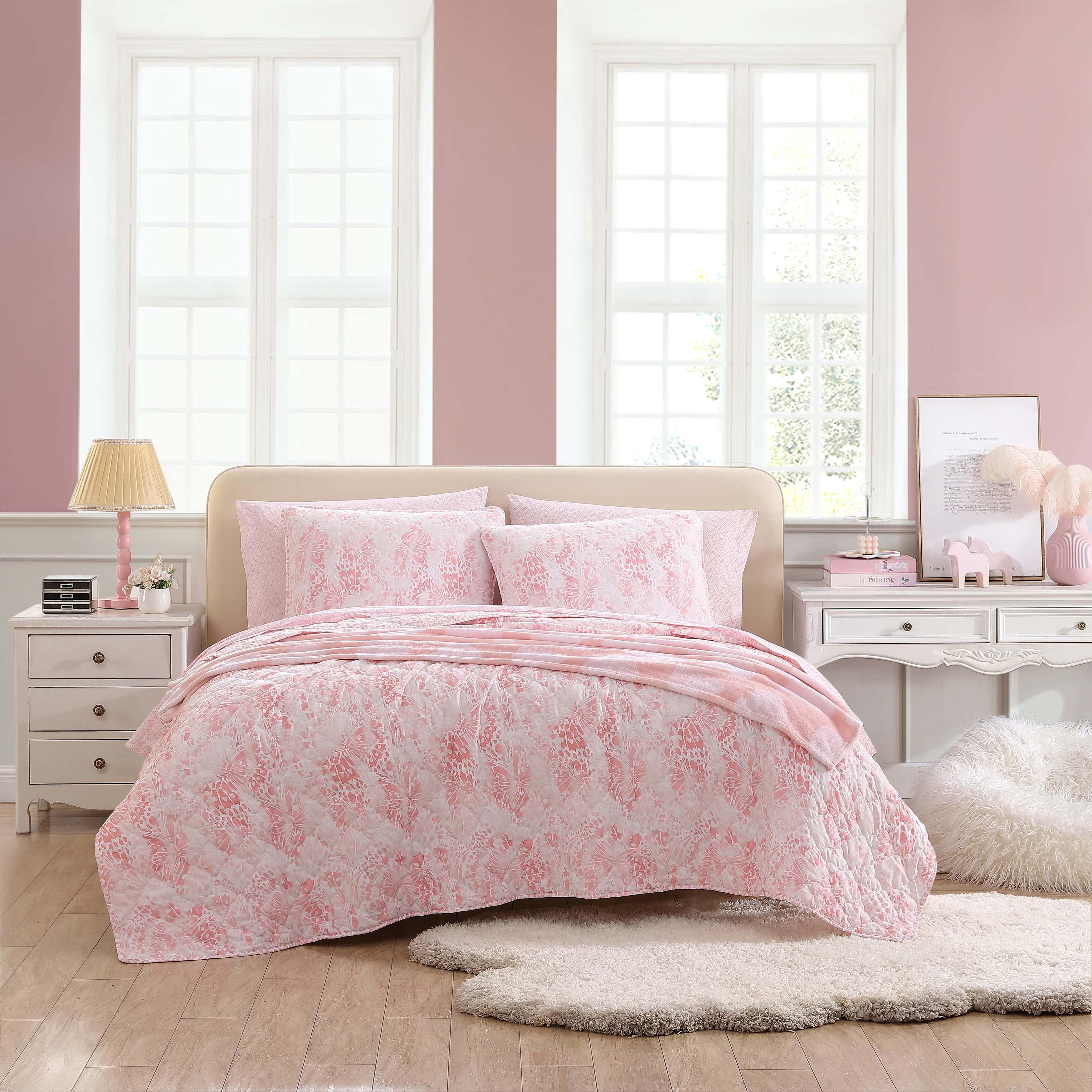 Full Pink Microfiber Reversible Quilt Set with Shams