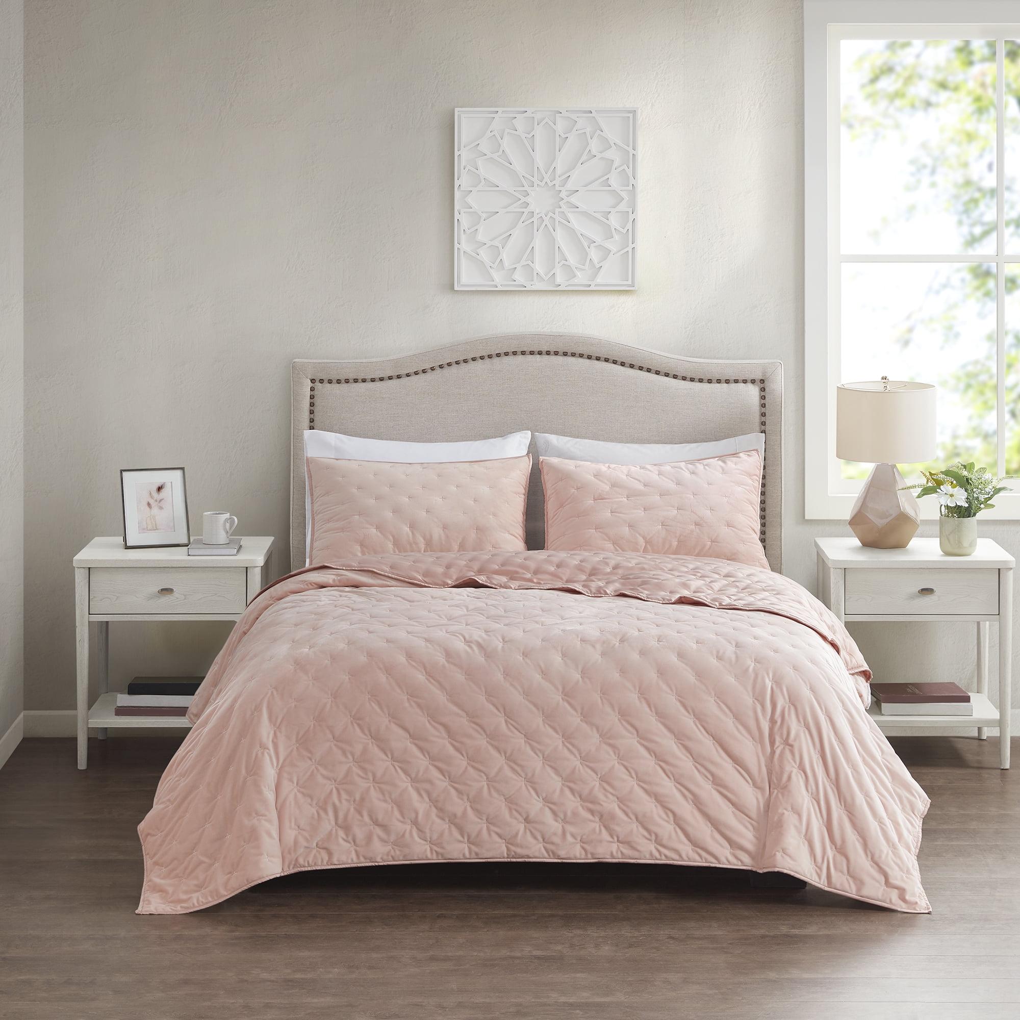 Better Homes & Gardens Blush Embroidered Velvet Quilt, King