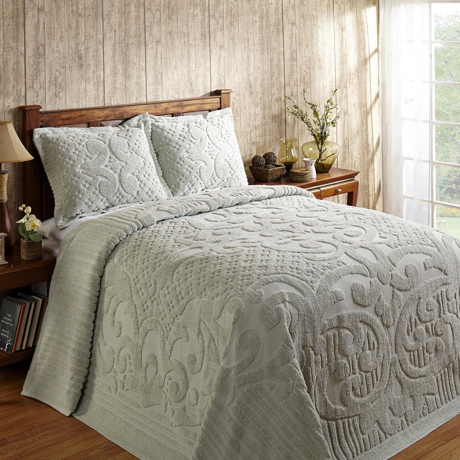 Ashton 100% Cotton Traditional Tufted Medallion Pattern Coverlet/Bedspread