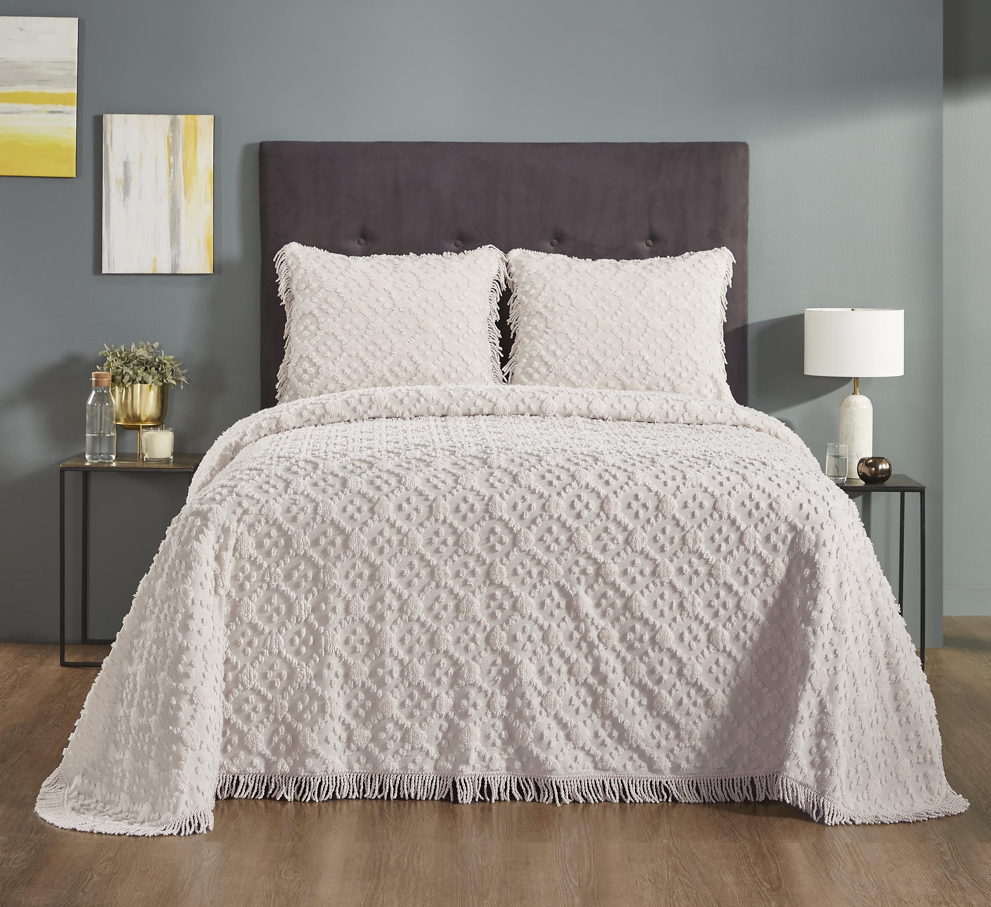 Better Trends Charleston Collection 100% Cotton Bedding sets, Machine Washable Soft and Breathable 4-piece Chenille Bedspread & Sham with Geometric Embroidery, All season