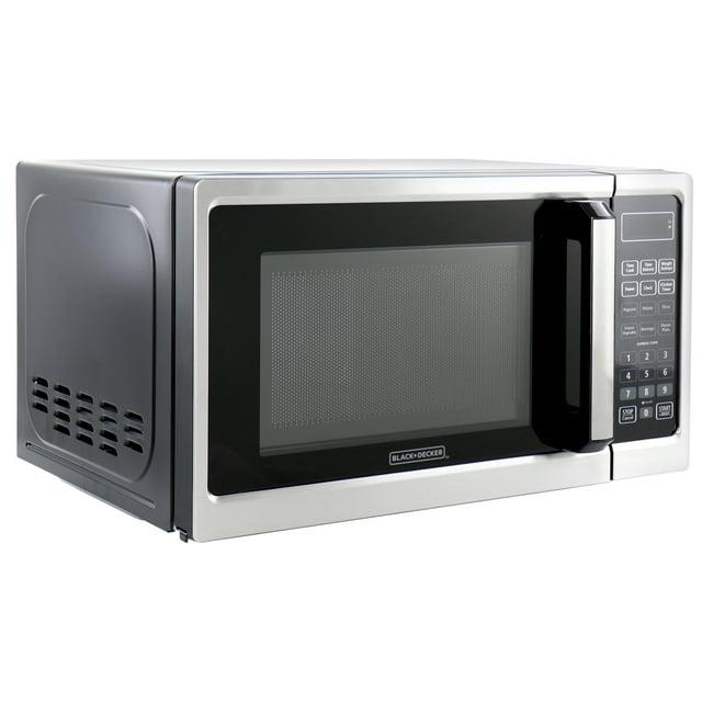 Black+Decker 0.7 Cubic Feet 700 Watt Countertop Microwave