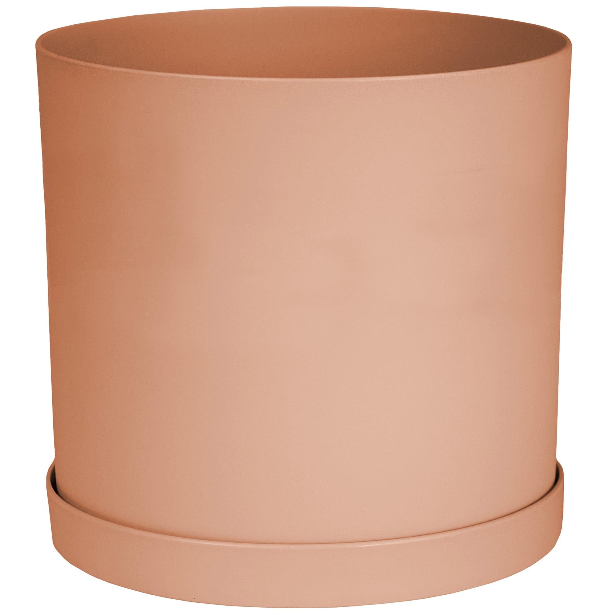 Contemporary Muted Terra Cotta Round Resin Planter with Saucer, 9.5"