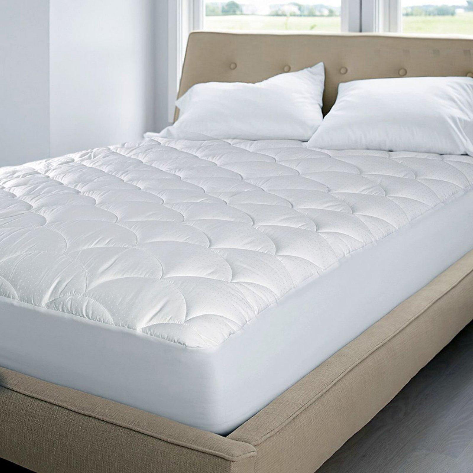 Full Size White Waterproof Down Alternative Mattress Topper