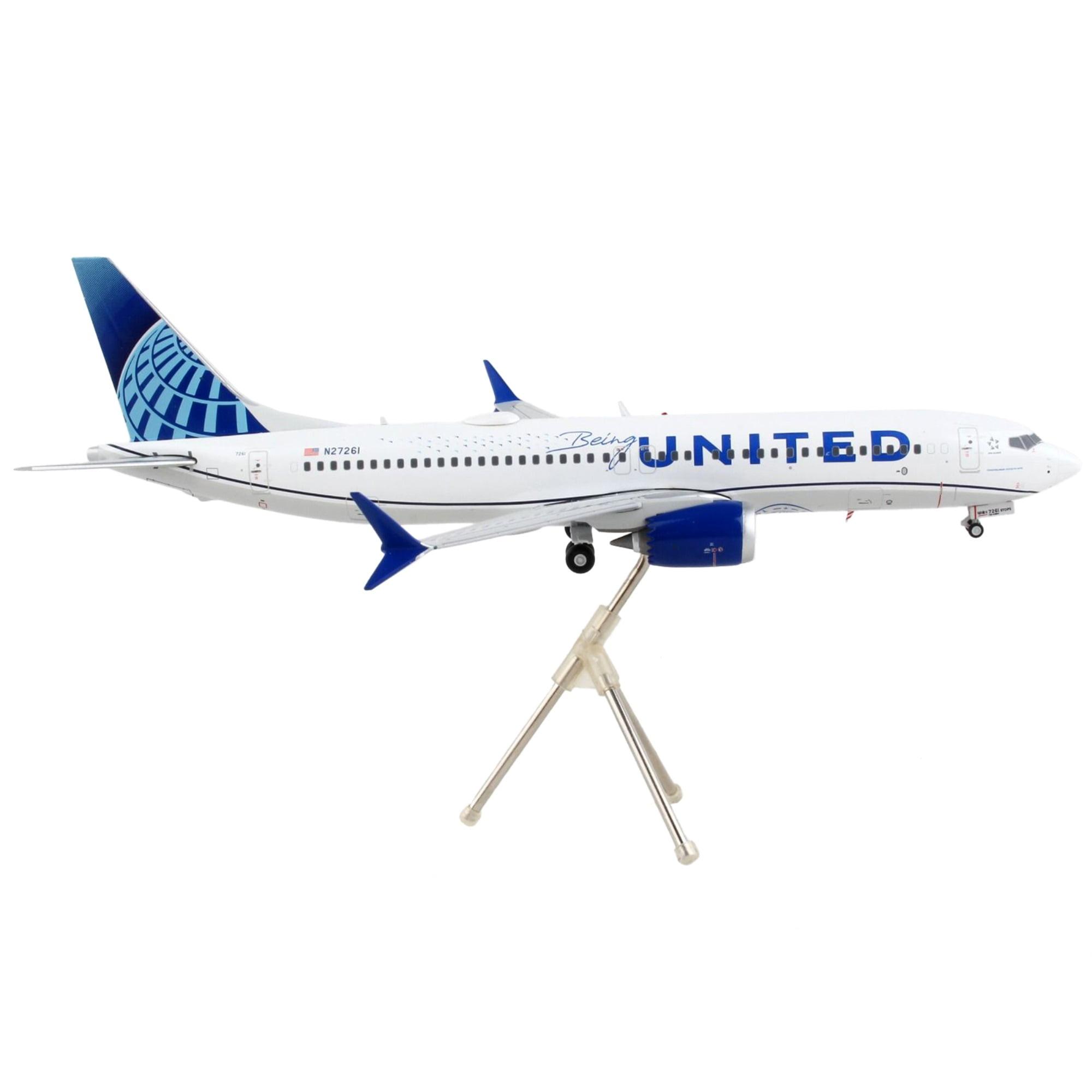 Boeing 737 MAX 8 Commercial Aircraft White with Blue Tail "Gemini 200" Series 1/200 Diecast Model Airplane by GeminiJets