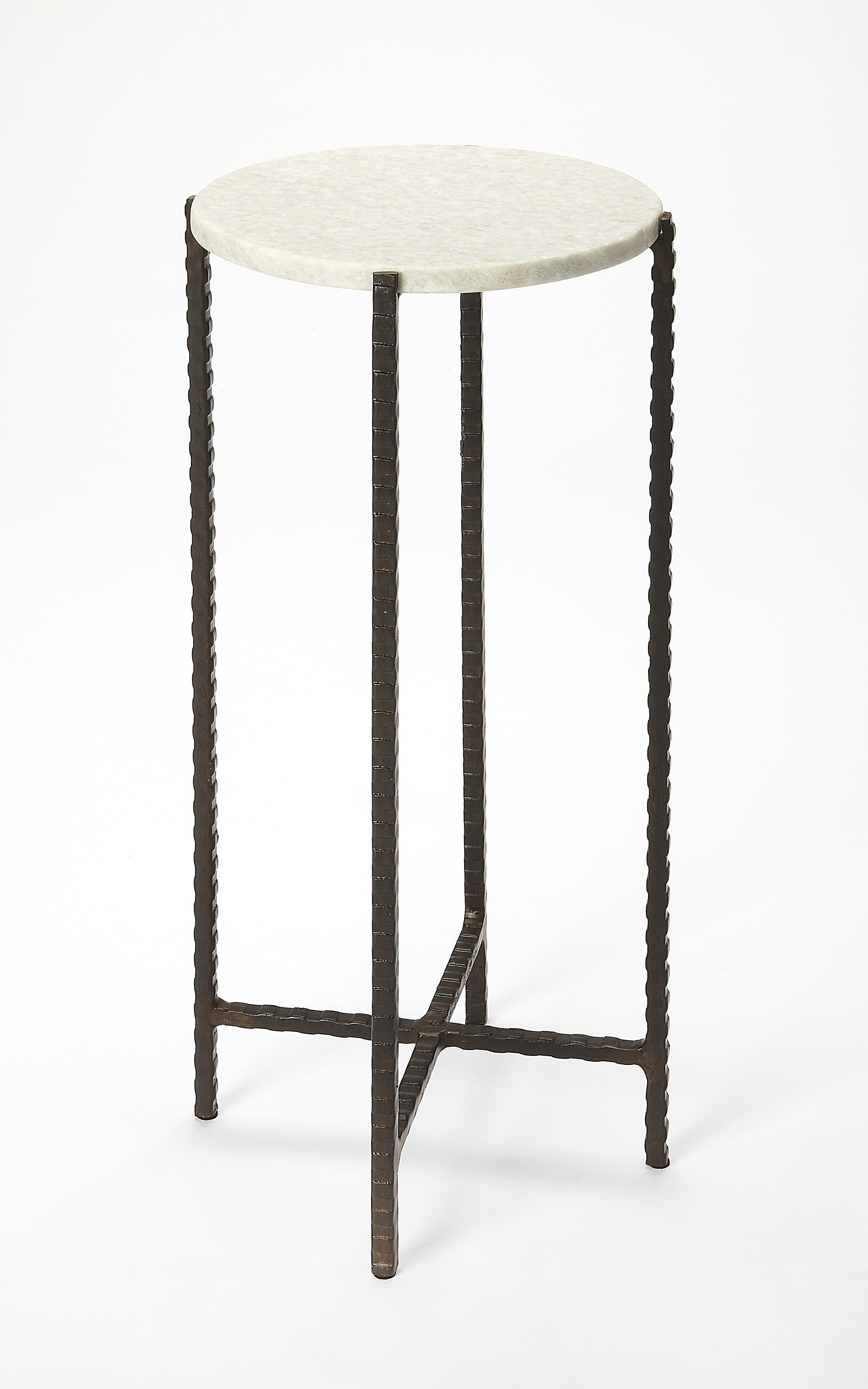 Lia Plant Stand