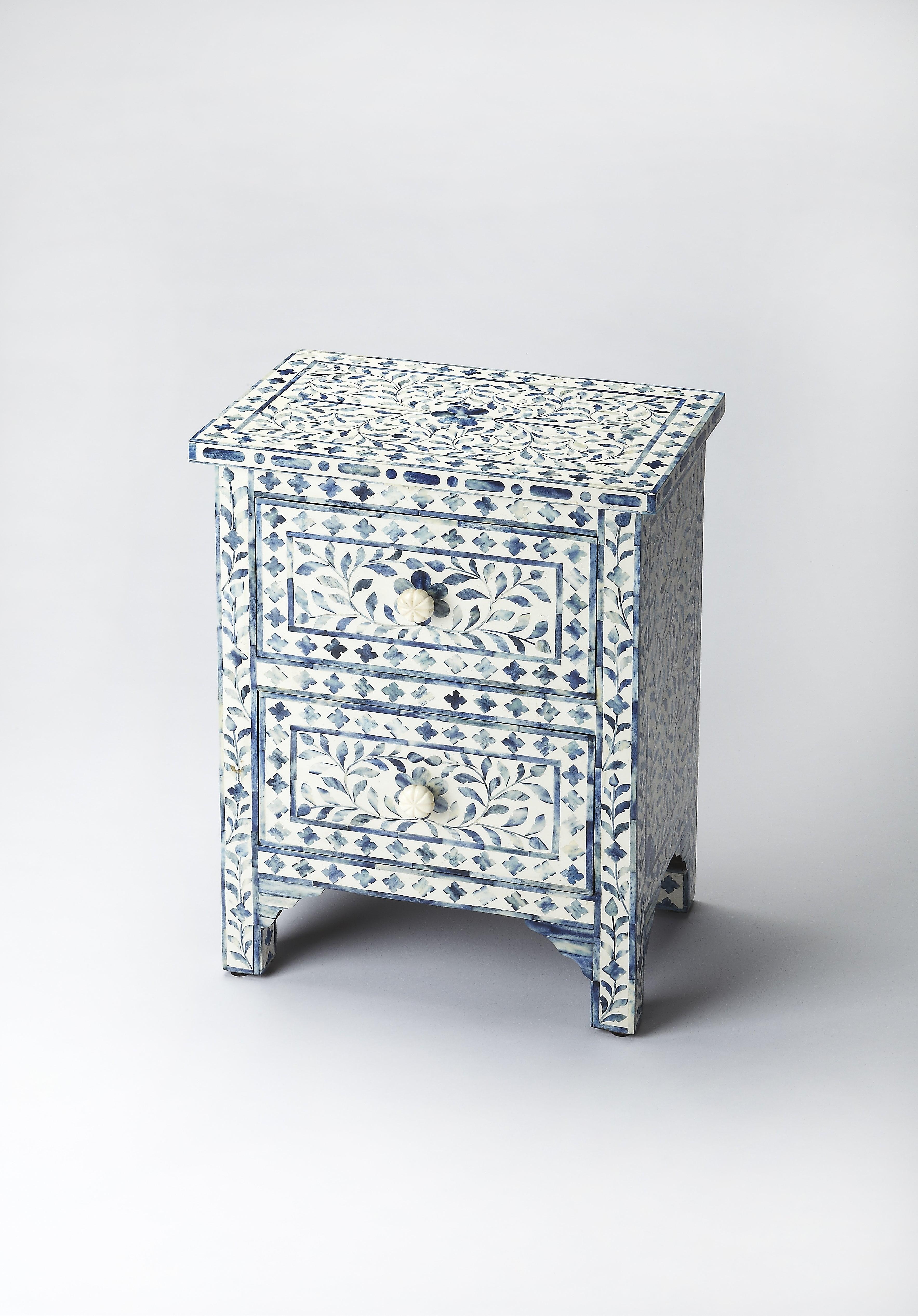 Middleton Accent Chest