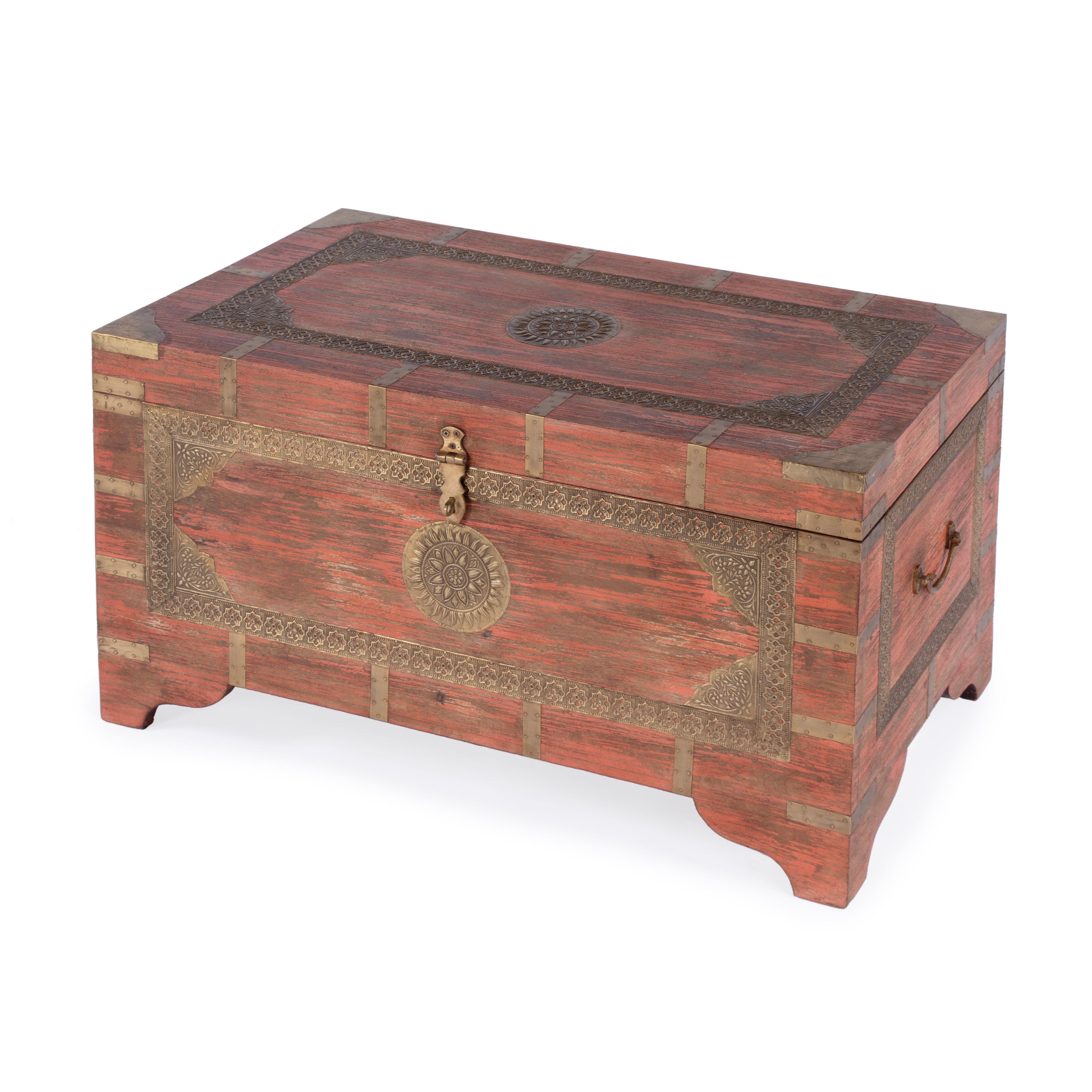 Butler Specialty Company Mesa de Centro con Baúl de Almacenamiento de Madera Nador en Rosa