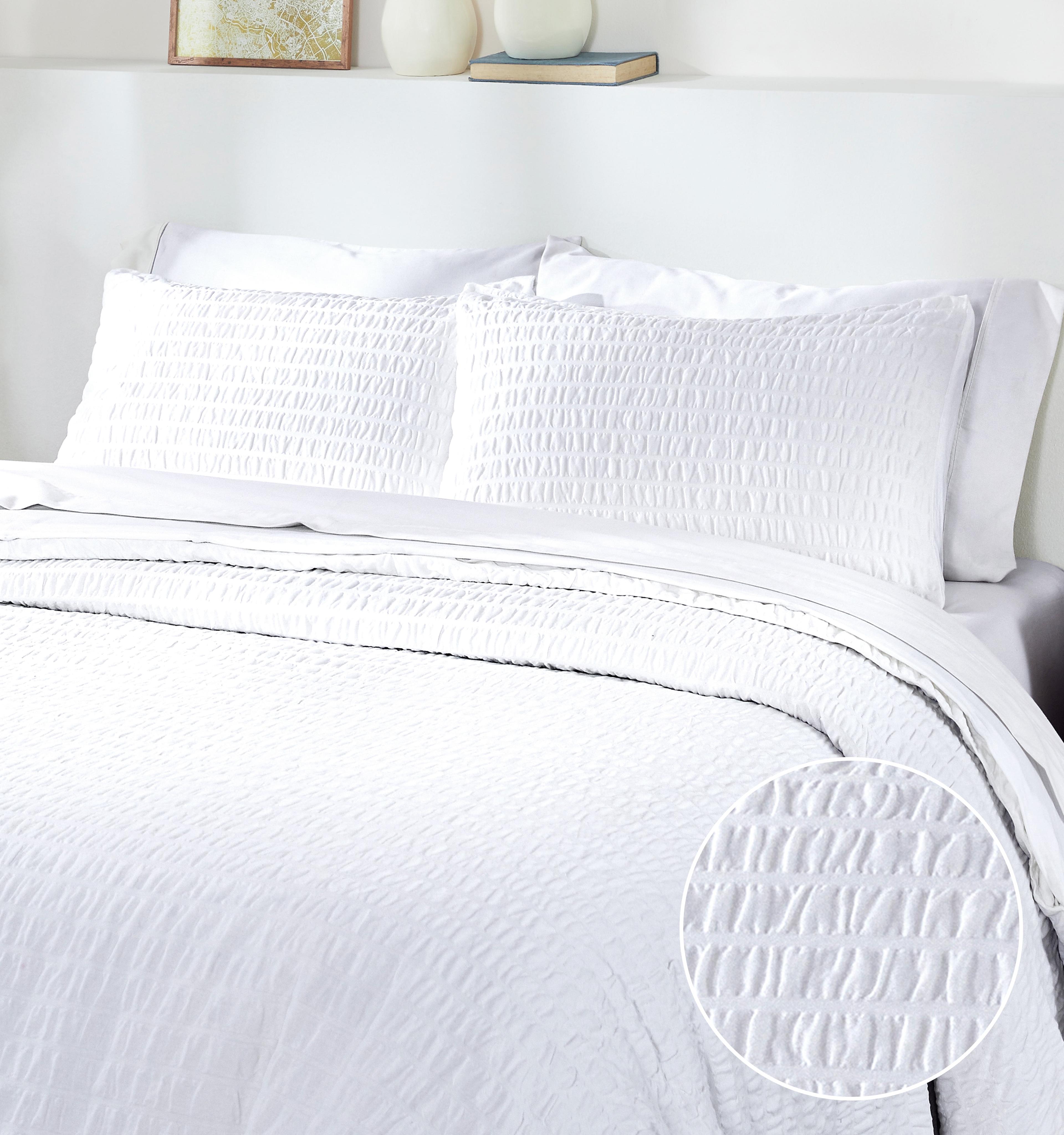 Oversized King White Cotton Seersucker Duvet Cover Set