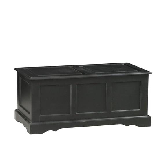 Carolina Living Hayden Blanket Chest Antique Black: Coffee Table, Linen Storage, Wood Frame