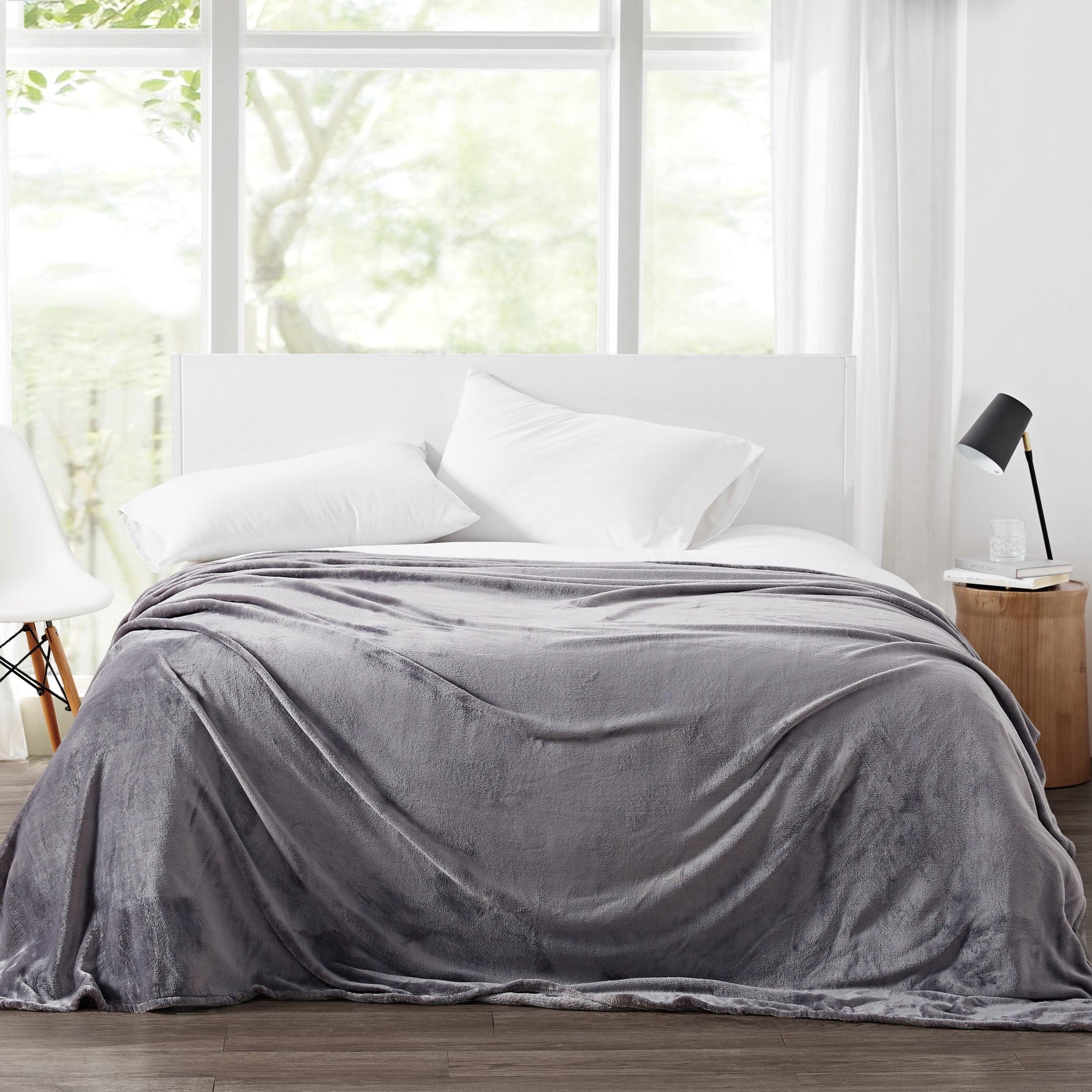 Cannon Full/Queen Solid Plush Blanket Gray: Cozy Polyester, Machine Washable, All Ages Comfort