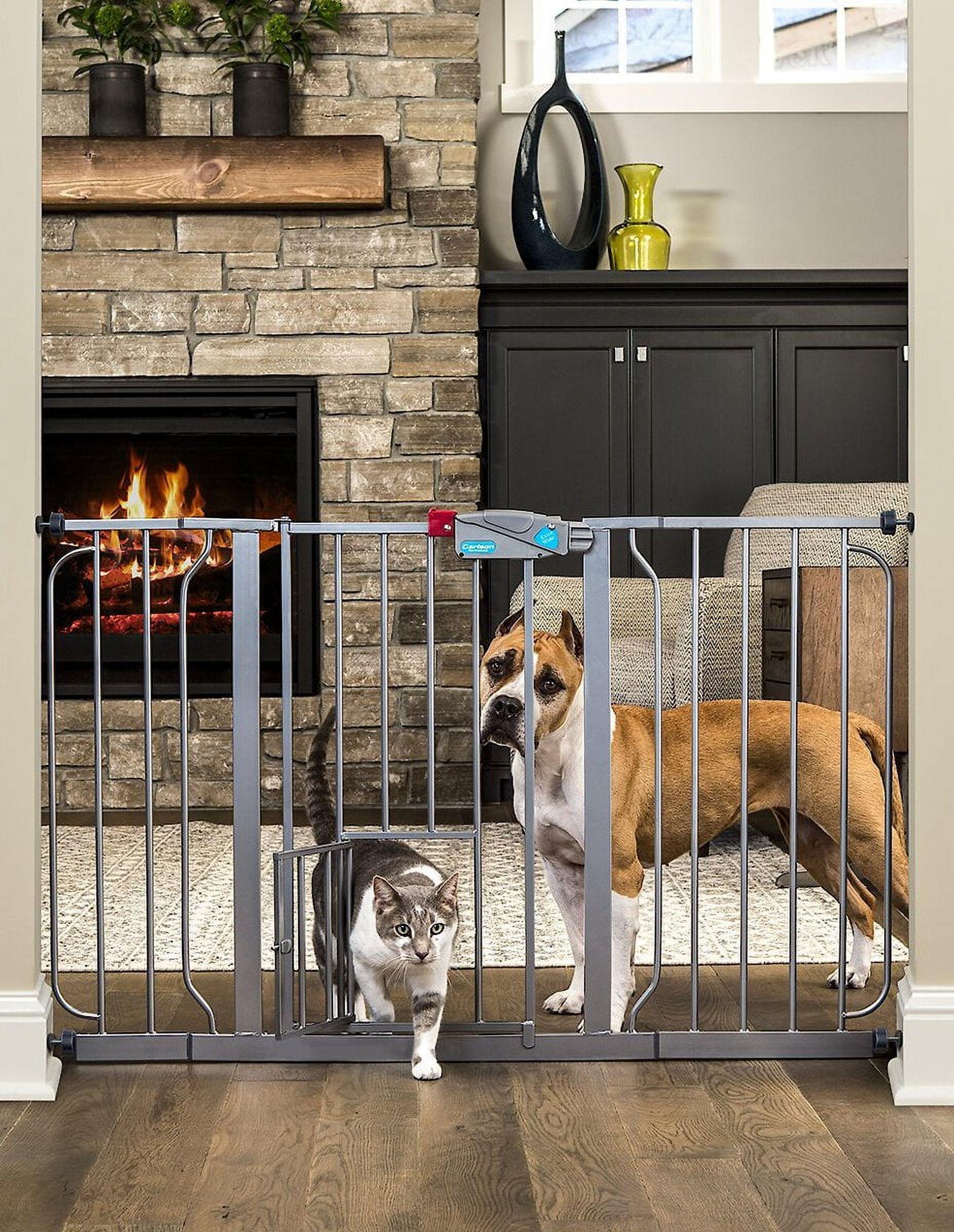 Carlson Dogs Walk Through Gate - Platinum - Extra Wide