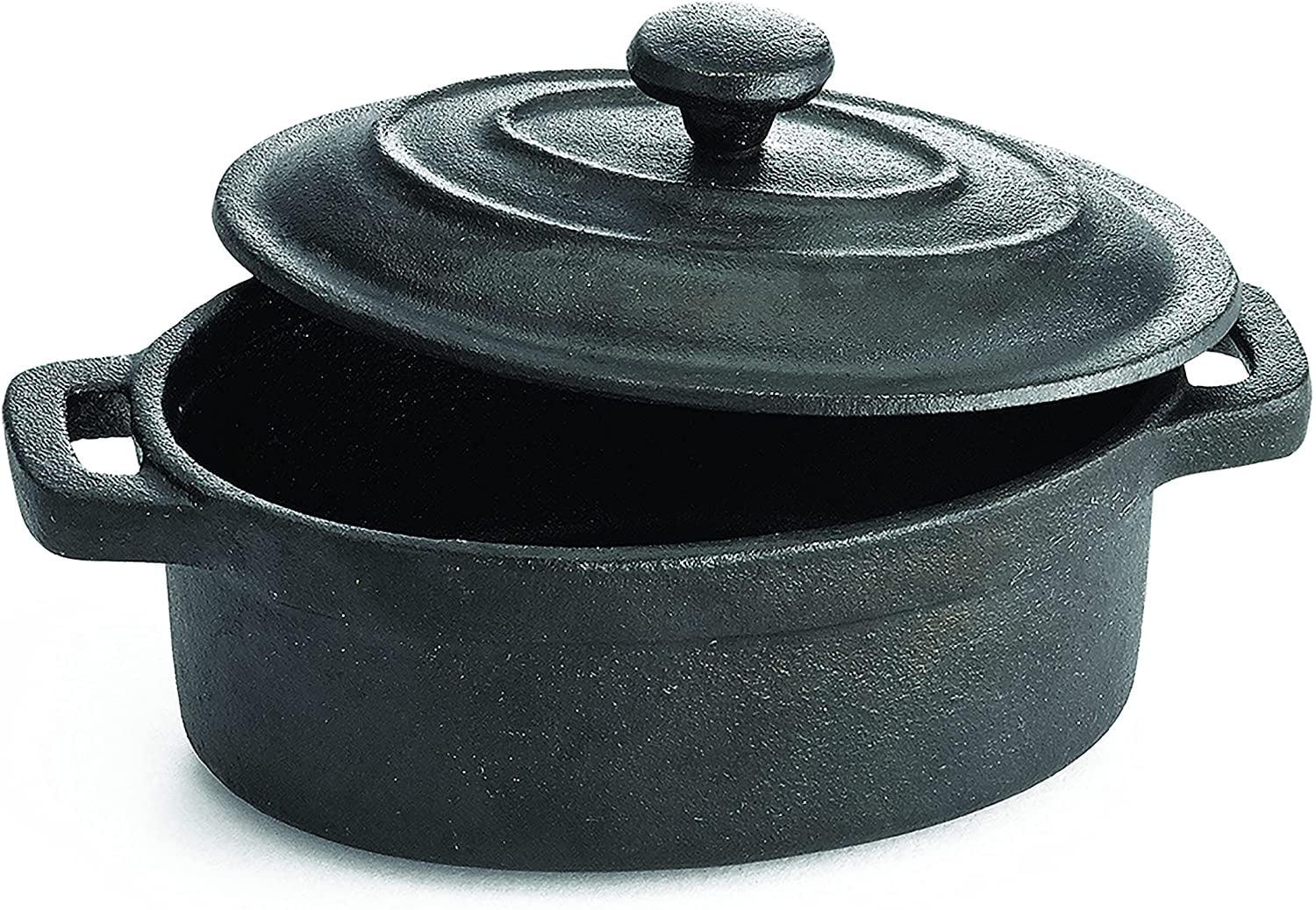 Black Cast Iron Mini Oval Casserole with Lid, 8-Ounce