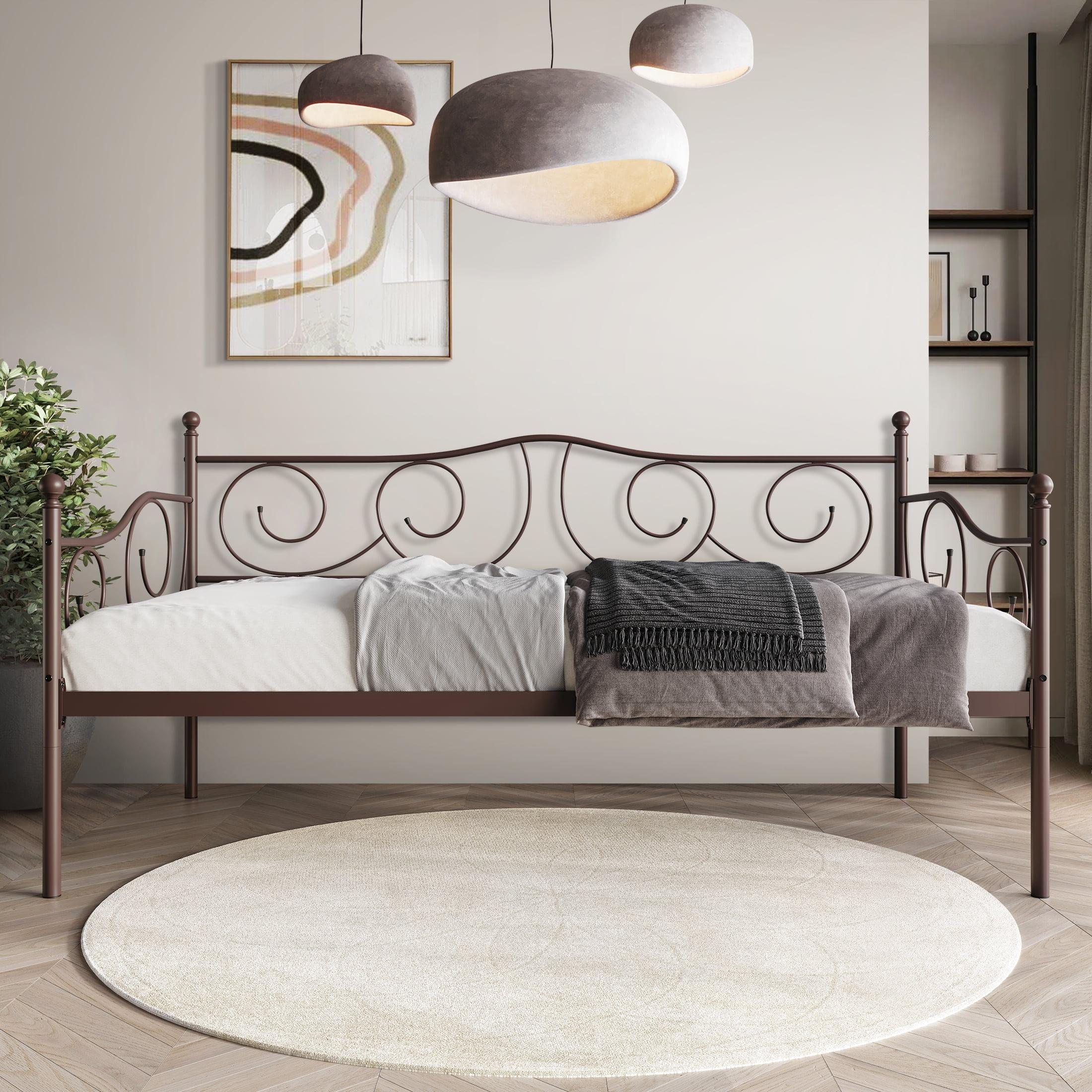 CasePiece Metal Daybed