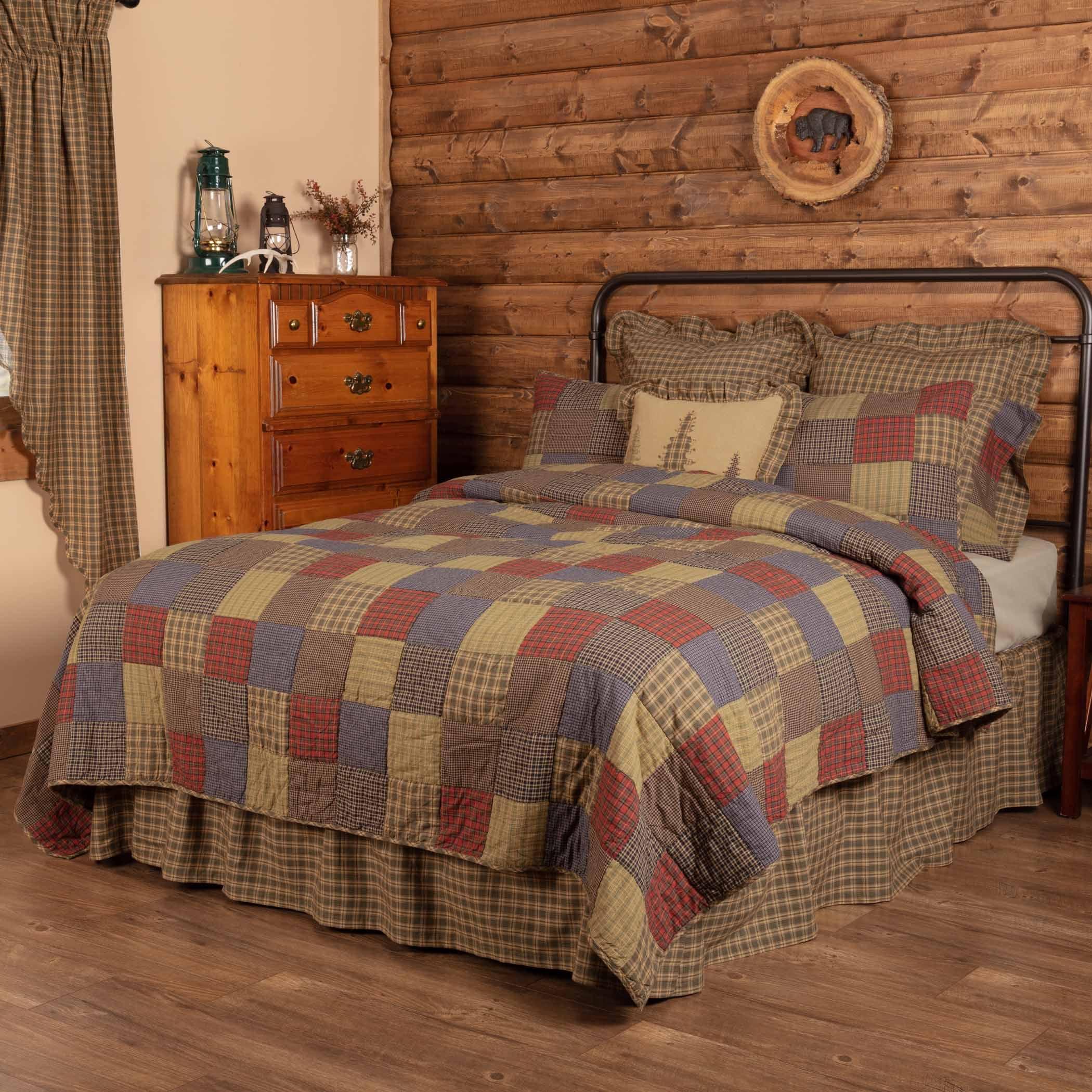 Cedar Ridge Rustic Reversible Cotton King Quilt