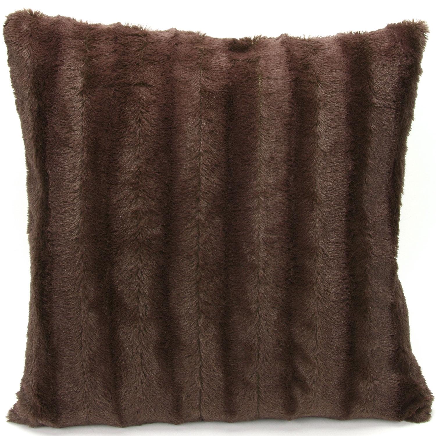 Cheer Collection Faux Fur Pillow Cover