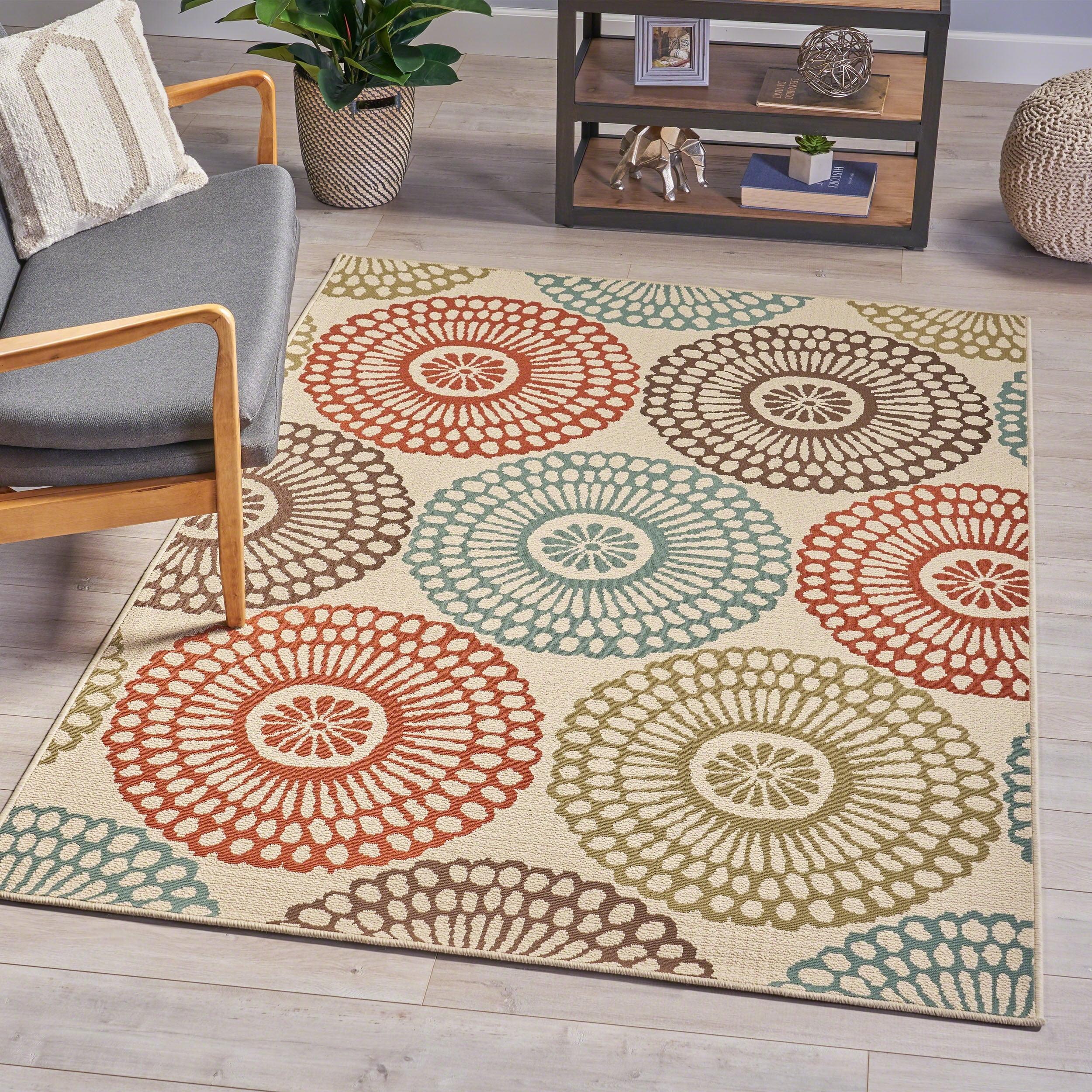 Christopher Knight Home Anniston Indoor/Outdoor 5'3" x 7'6" Floral Area Rug by  - 5'3 X 7'6