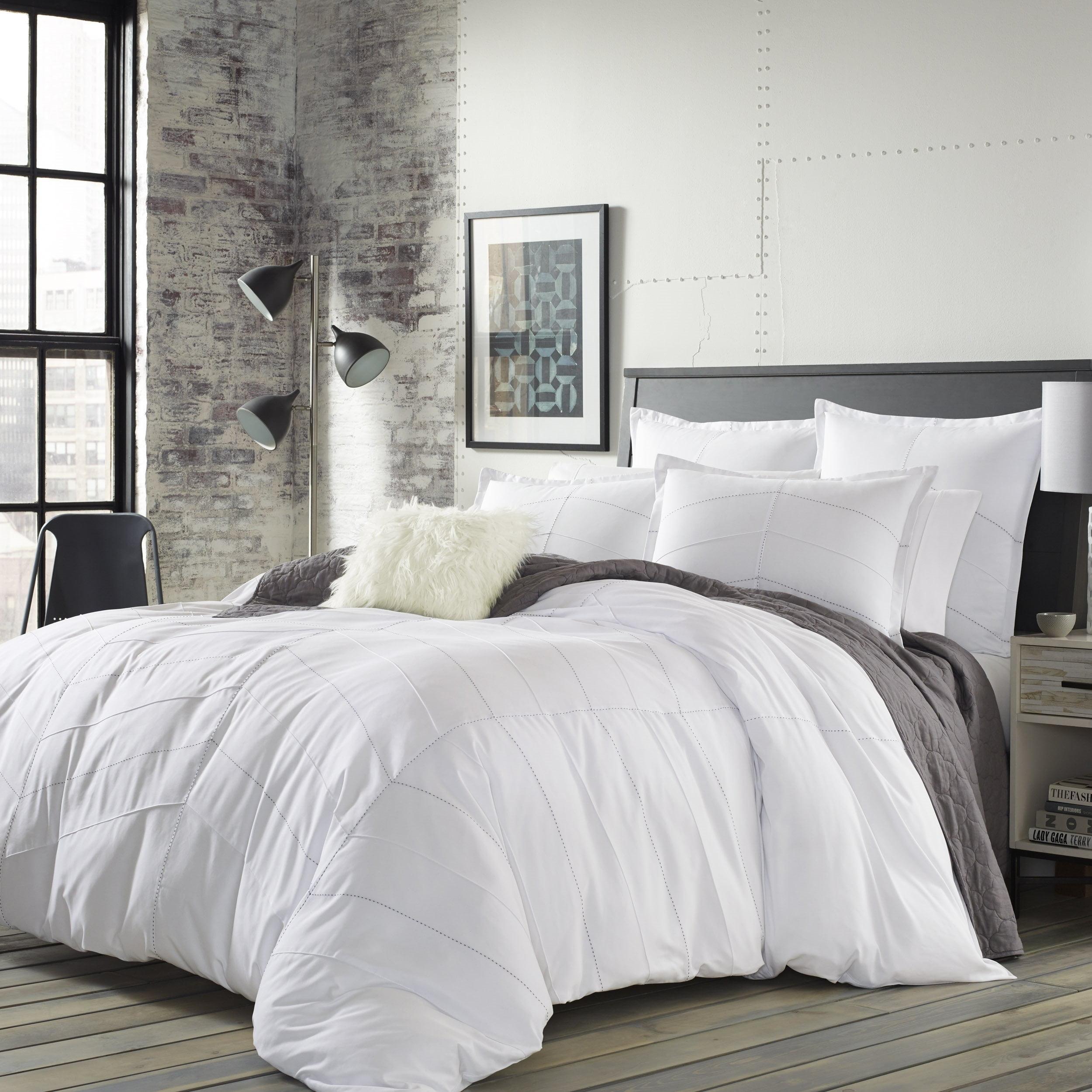 Courtney White Microfiber Reversible Modern & Contemporary Comforter Set