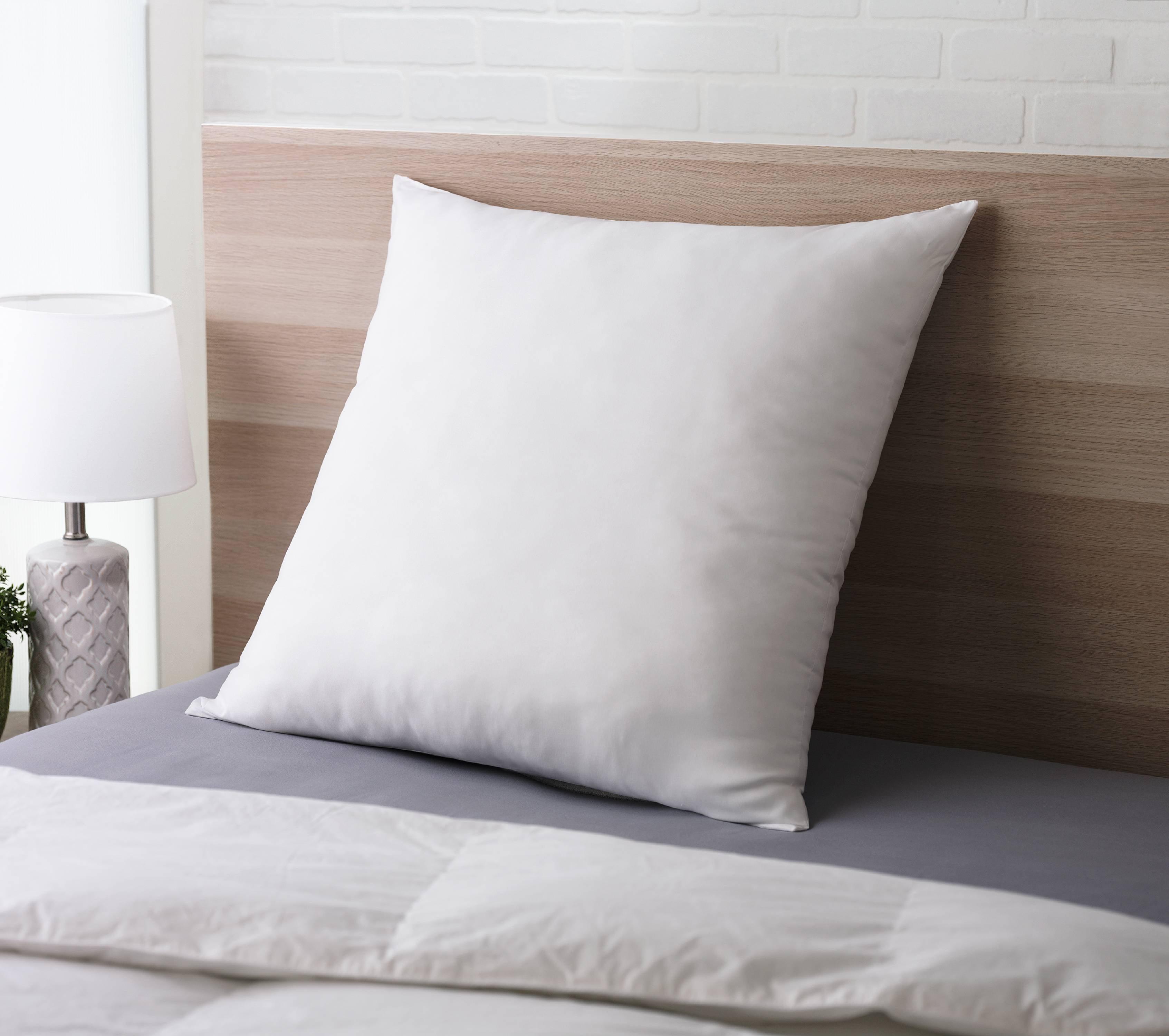 White Hypoallergenic Polyester Euro Pillow Insert