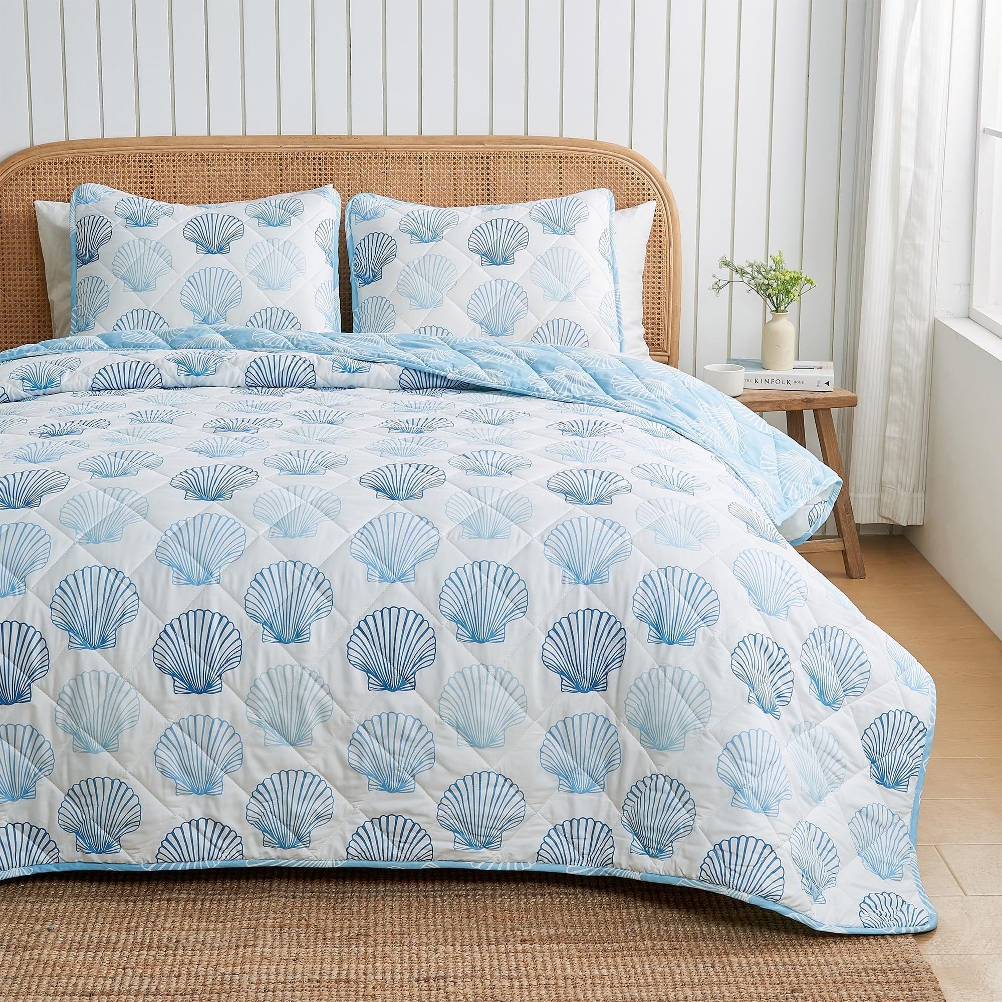 Full Summer Blue Reversible Microfiber Quilt Set