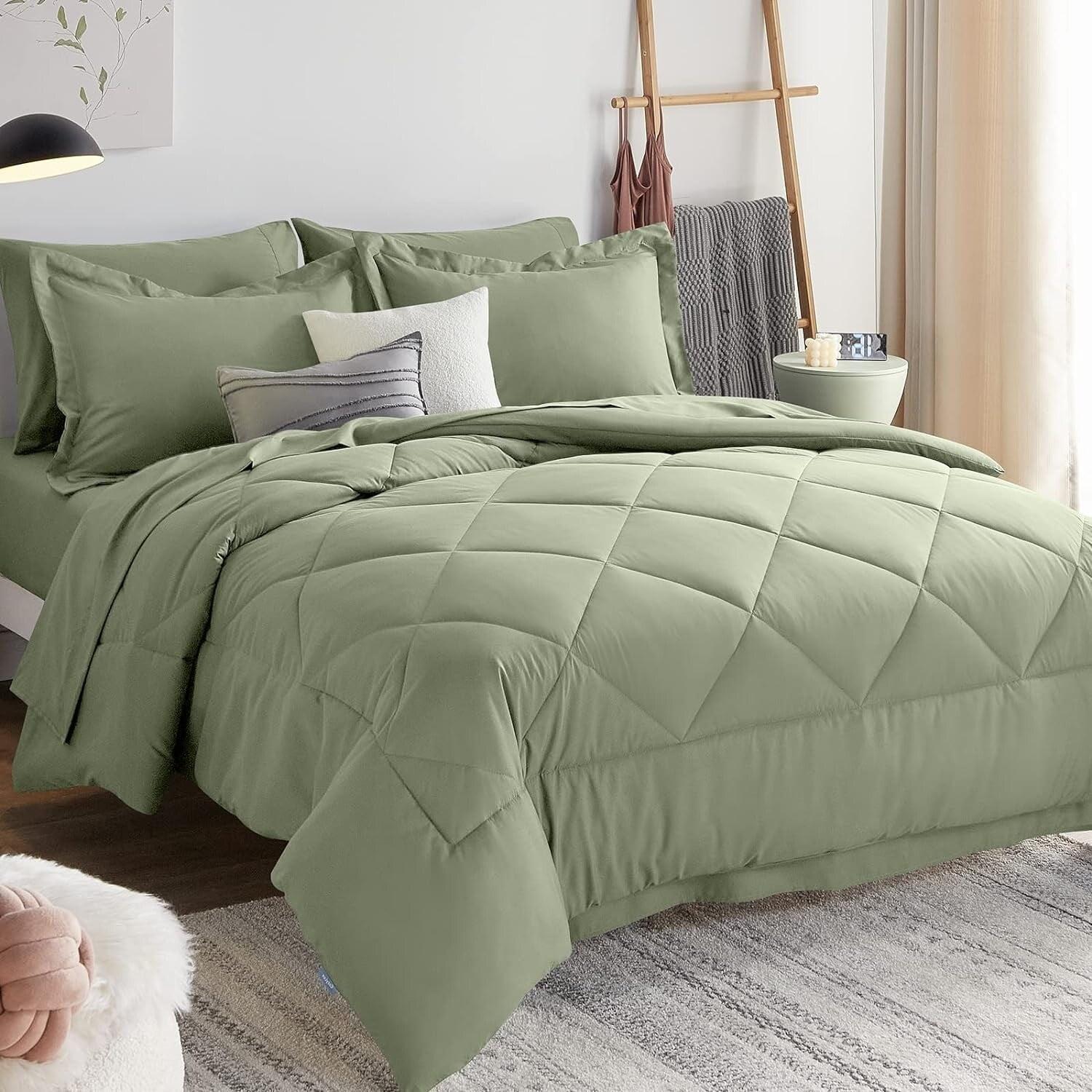 Queen Comforter Set 7 Piece, Sage Green Bed in a Bag with Sheets, All Season Bedding Comforter Sets with 1 Comforter, 2 Pillow Shams, 2 Pillowcases, 1 Flat Sheet,1 Fitted Sheet