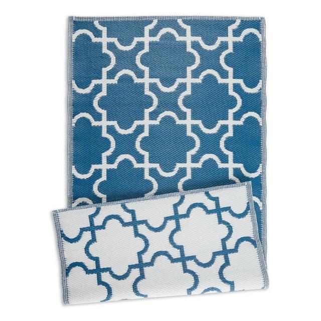 Contemporary Home Living Double Sided Quatrefoil Outdoor Rug Runner - 3' x 6'