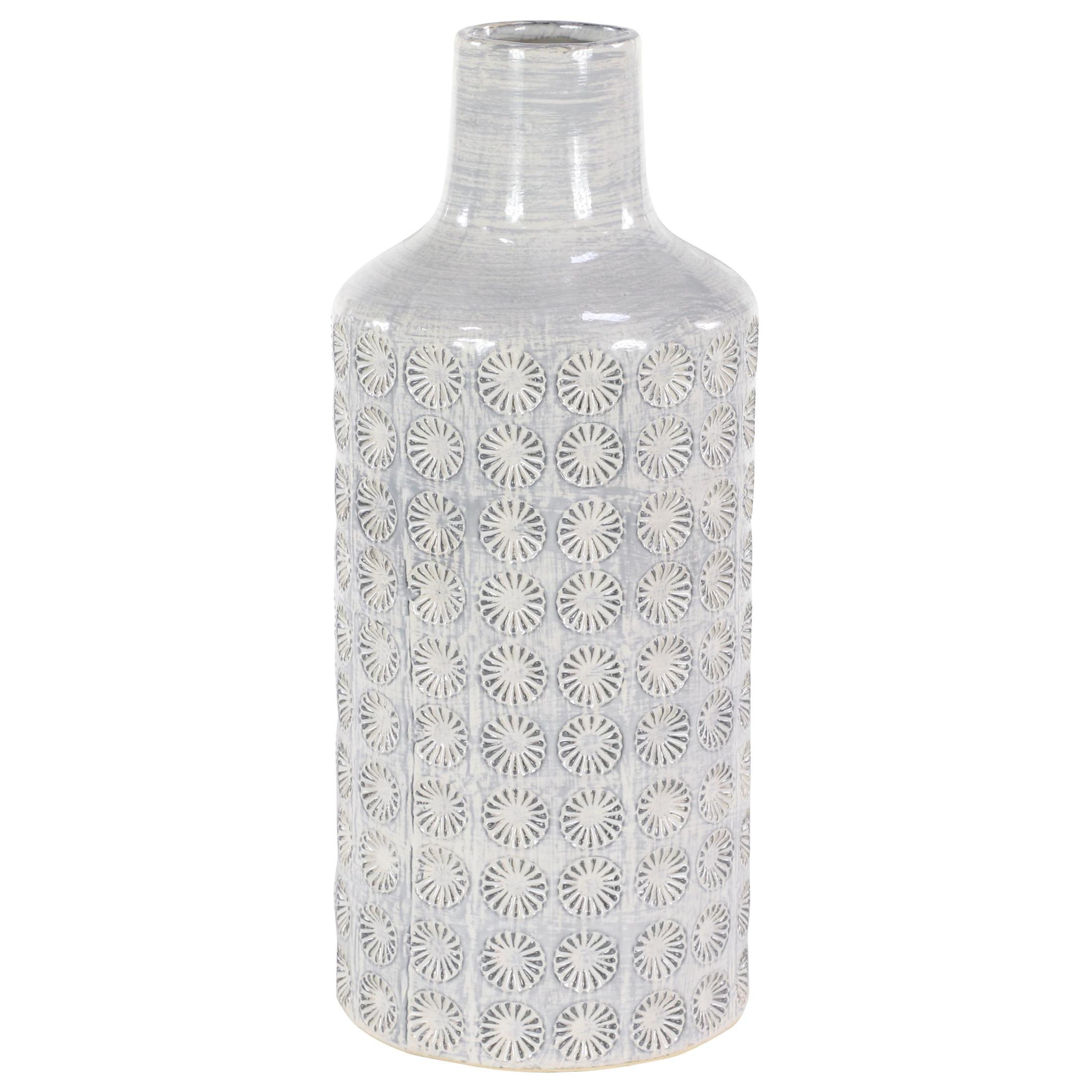 CosmoLiving by Cosmopolitan Porcelain Ceramic Floral Decorative Vase