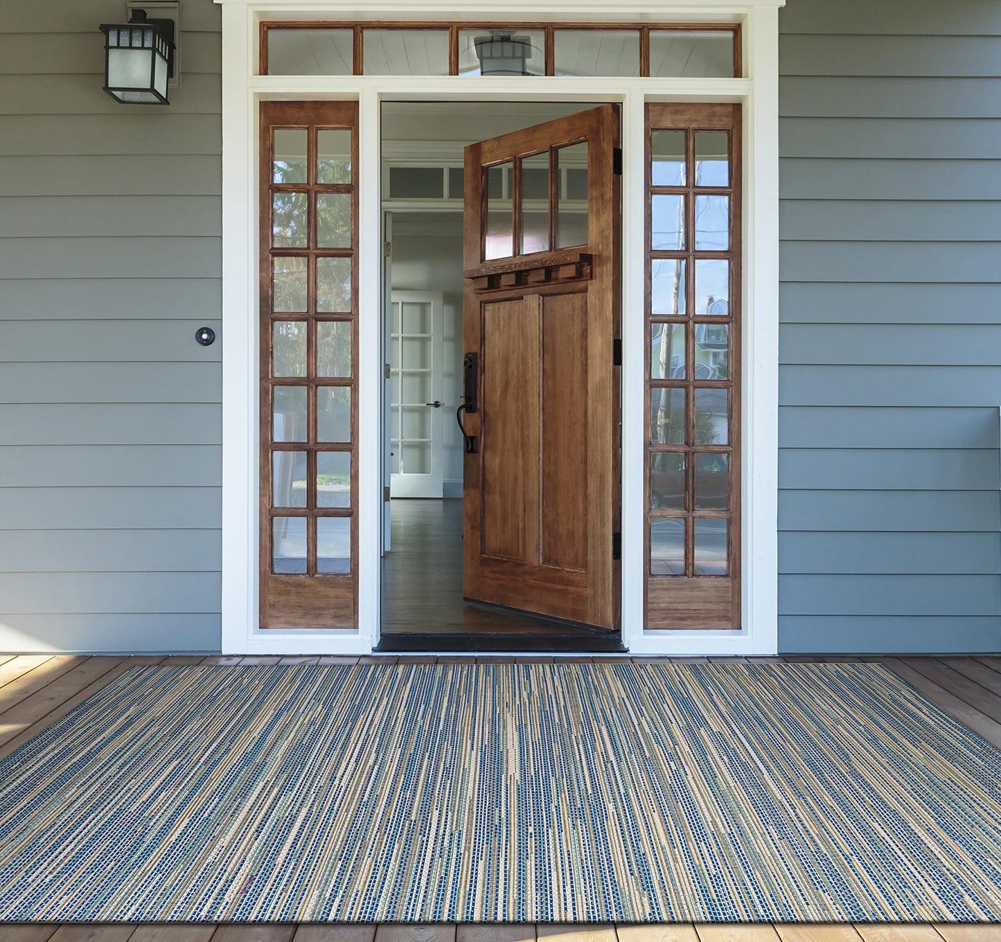 Sand and Azure Blue Striped Indoor/Outdoor Rug 4' x 5'