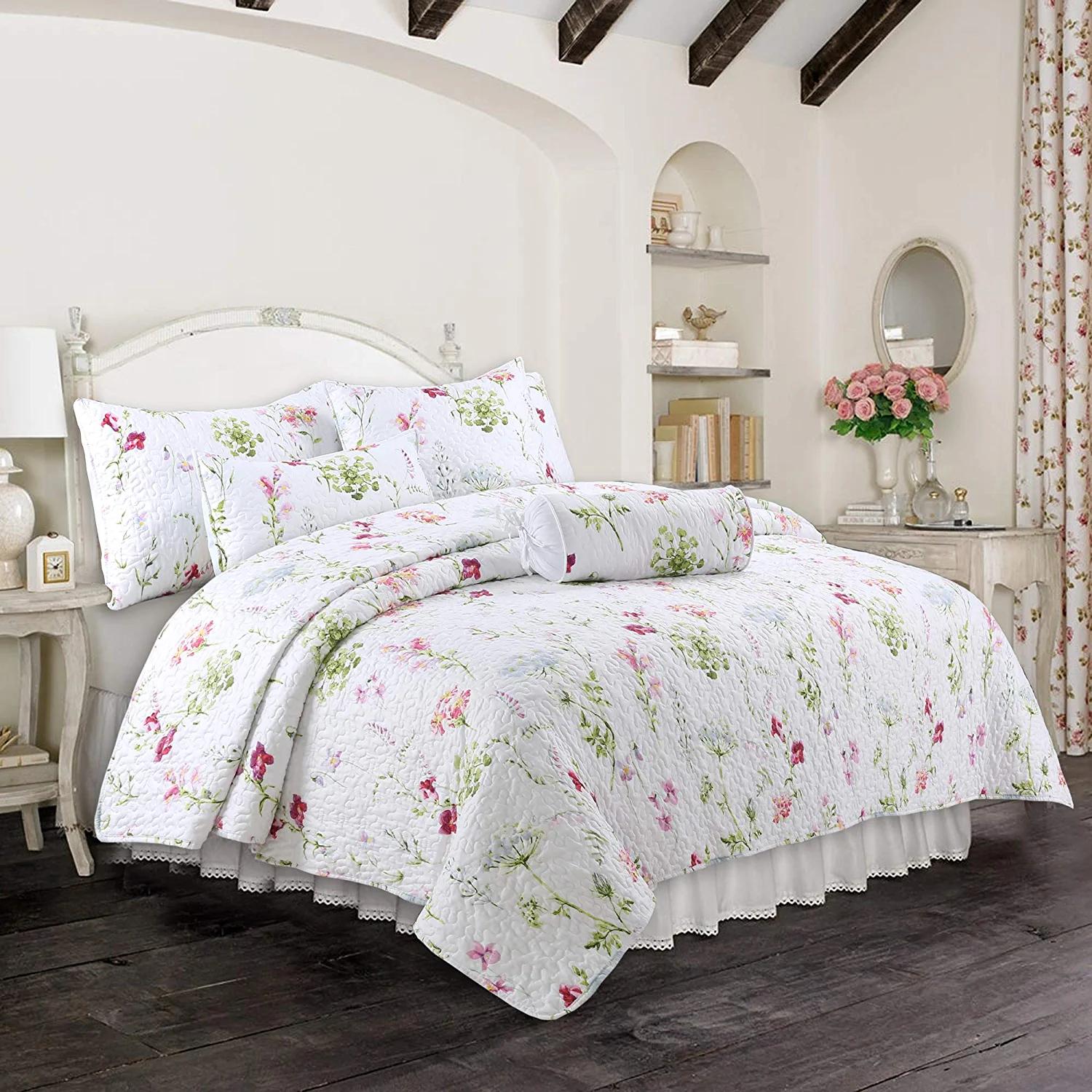 King Pink Floral Microfiber Reversible Quilt Set