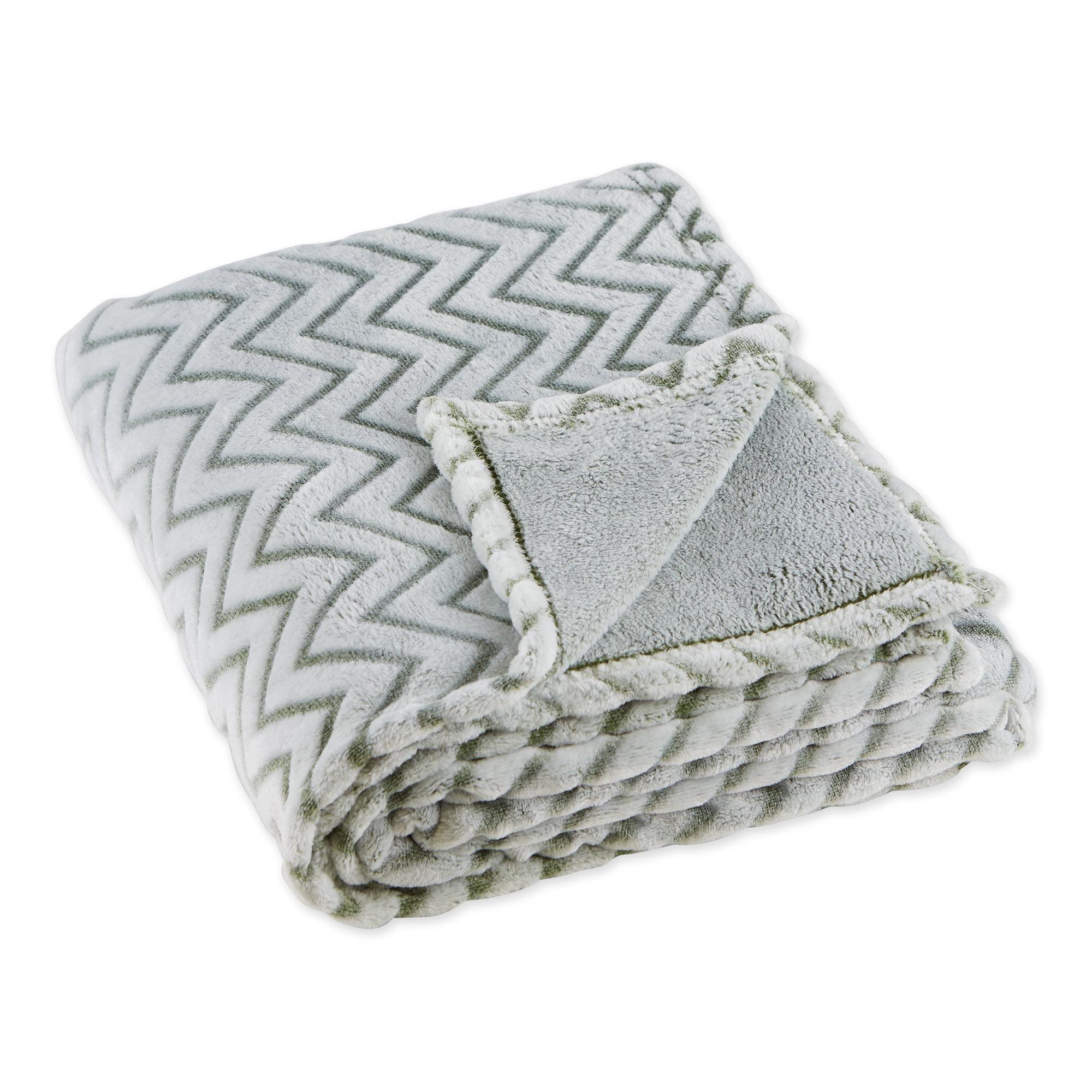 50"x60" Chevron Plush Throw Blanket - Design Imports