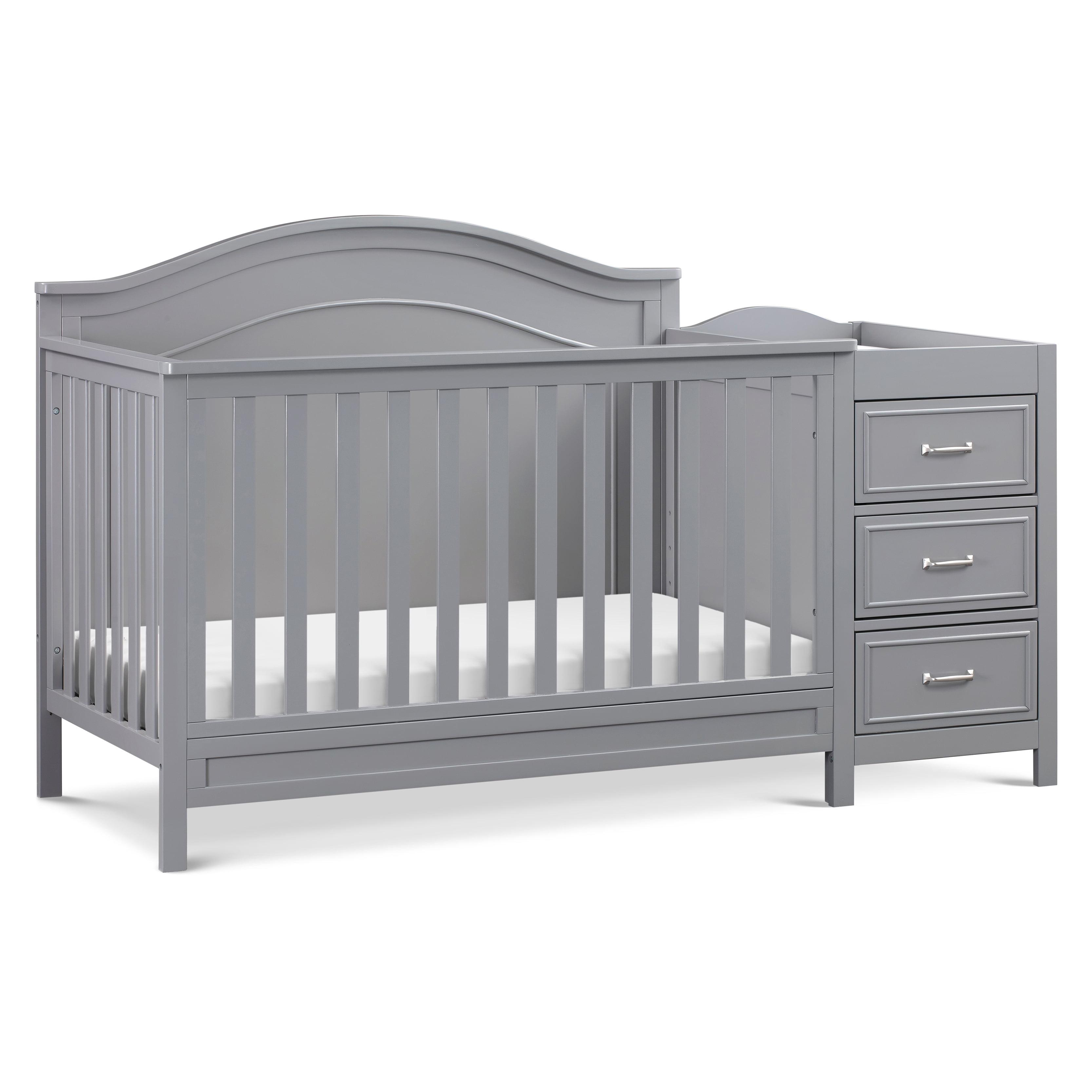 daVinci Charlie 4-in-1 Convertible Crib and Changer with Storage