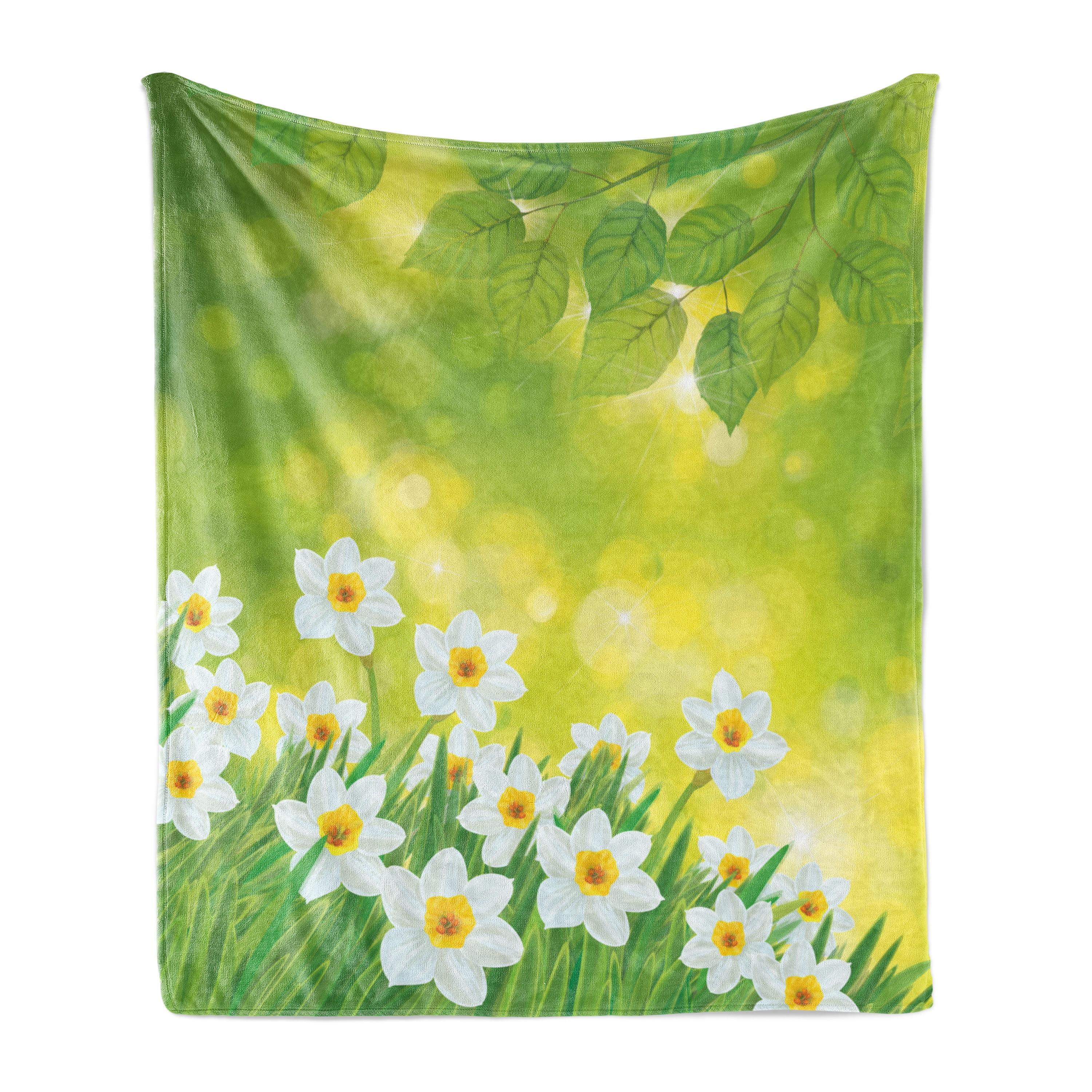 Spring Daffodils Green and Yellow Fleece Throw Blanket