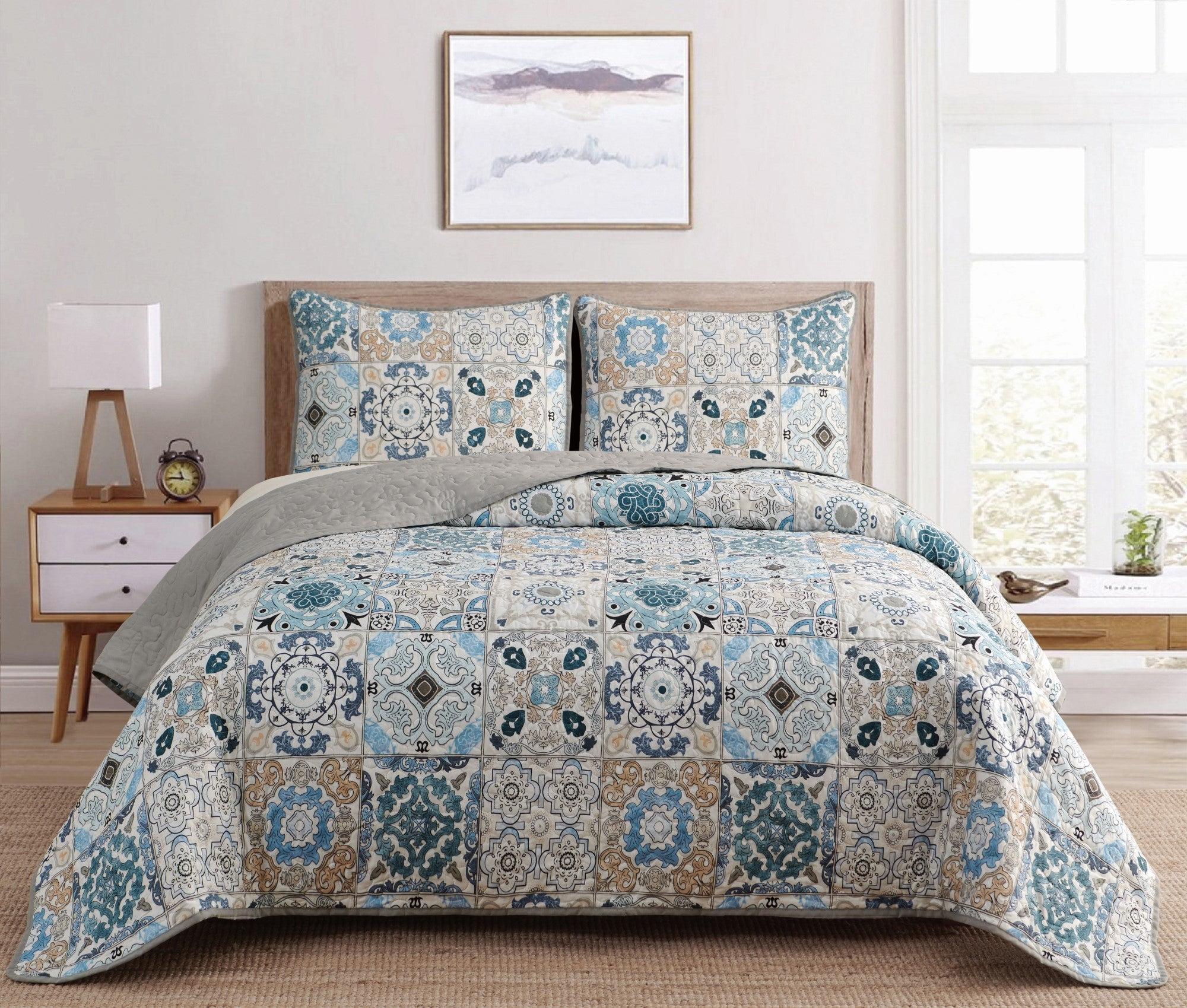 Bed Bath Fashions Dan River Reversible Printed Quilt Set (3 Piece) (Set of 3)