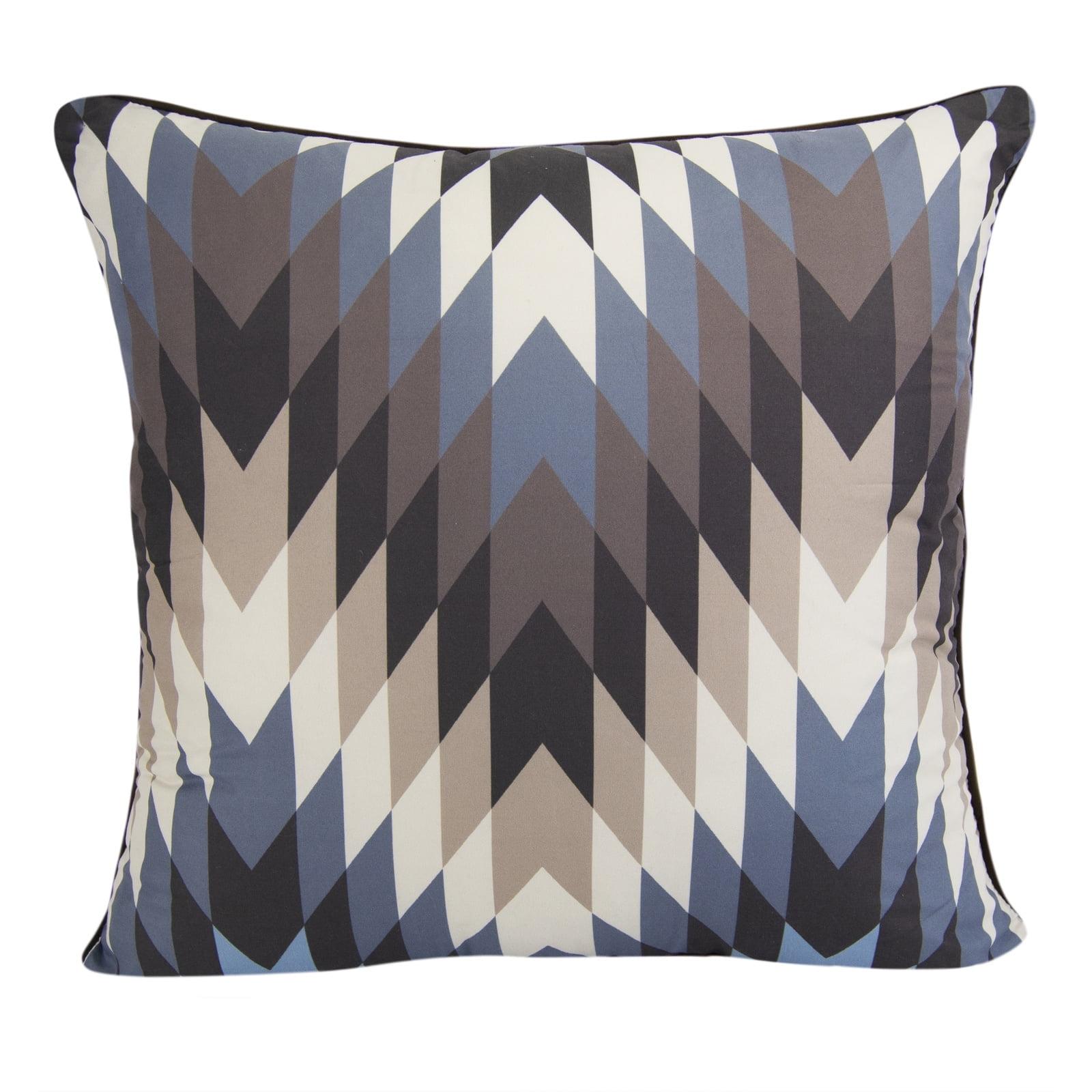 Donna Sharp Bear Hill Pre-Decorated Reversible Throw Pillow