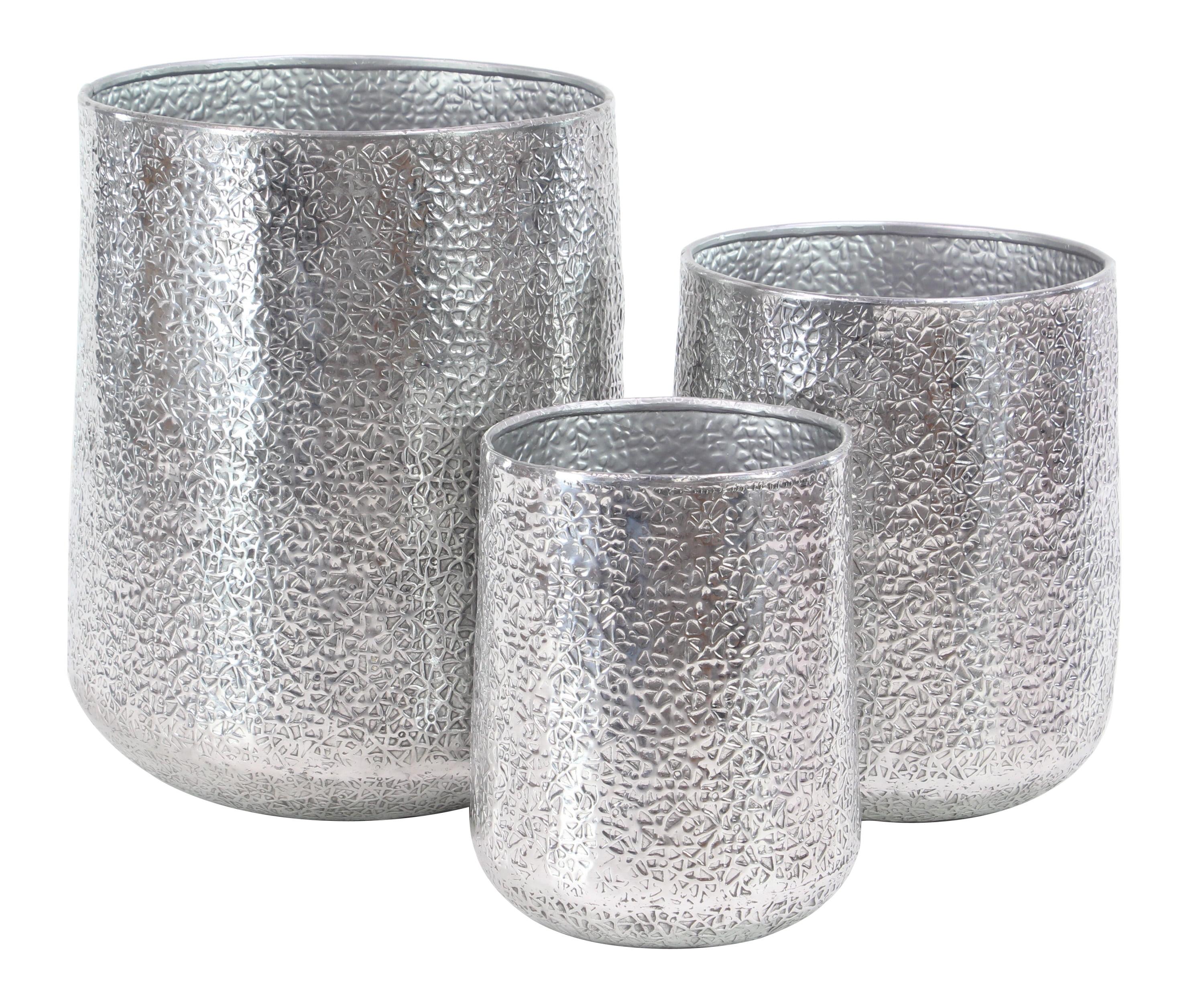 Glamorous Silver Aluminum Planter Trio for Indoor & Outdoor Elegance