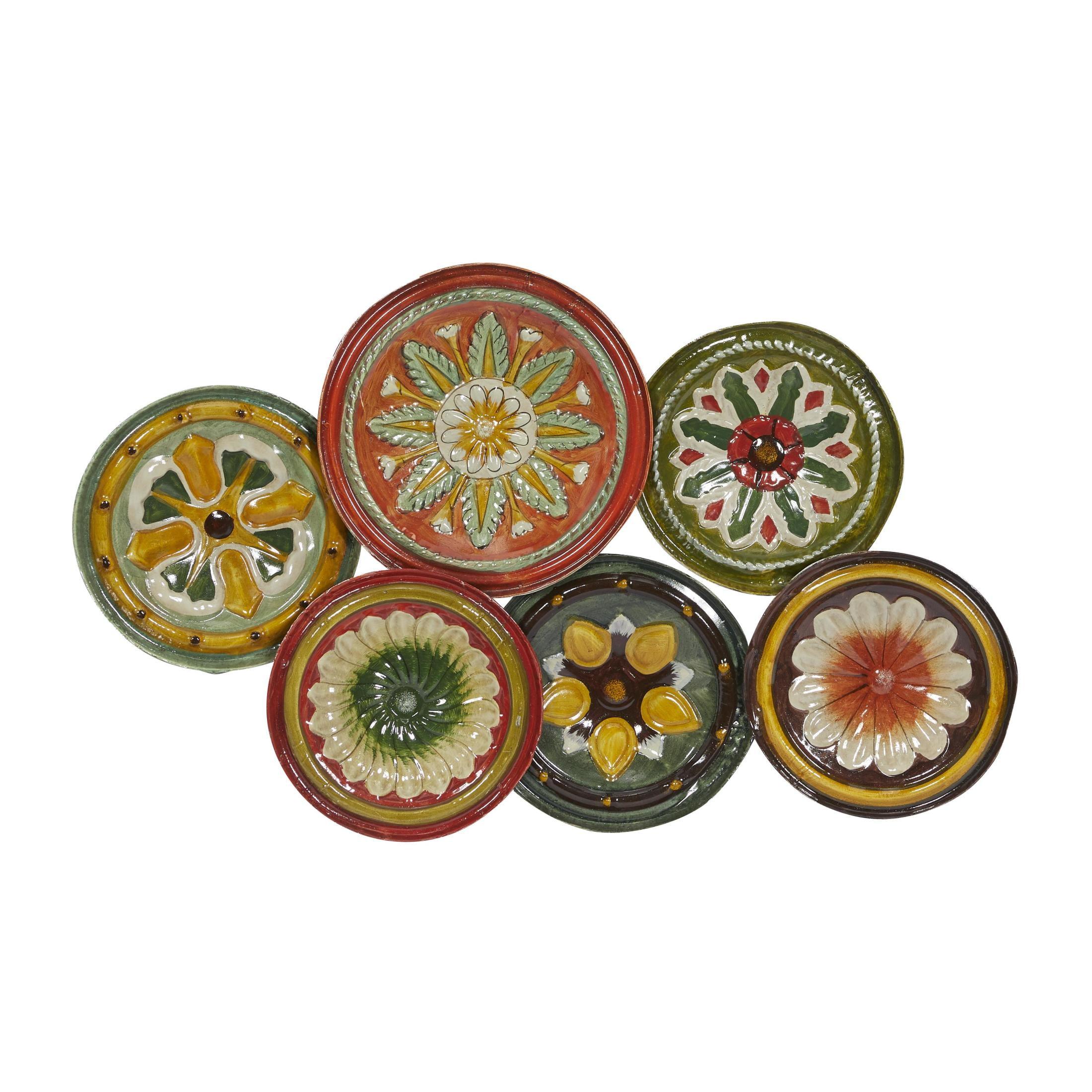 DecMode Rustic Metal Multi Colored Round Plates with Flower Petal Design Wall Decor, 31"W x 19"H