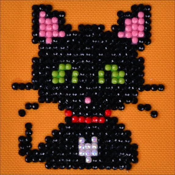 Diamond Dotz Diamond Embroidery Facet Art Kit 4.75"X4.75"-Green Eye Sparkle