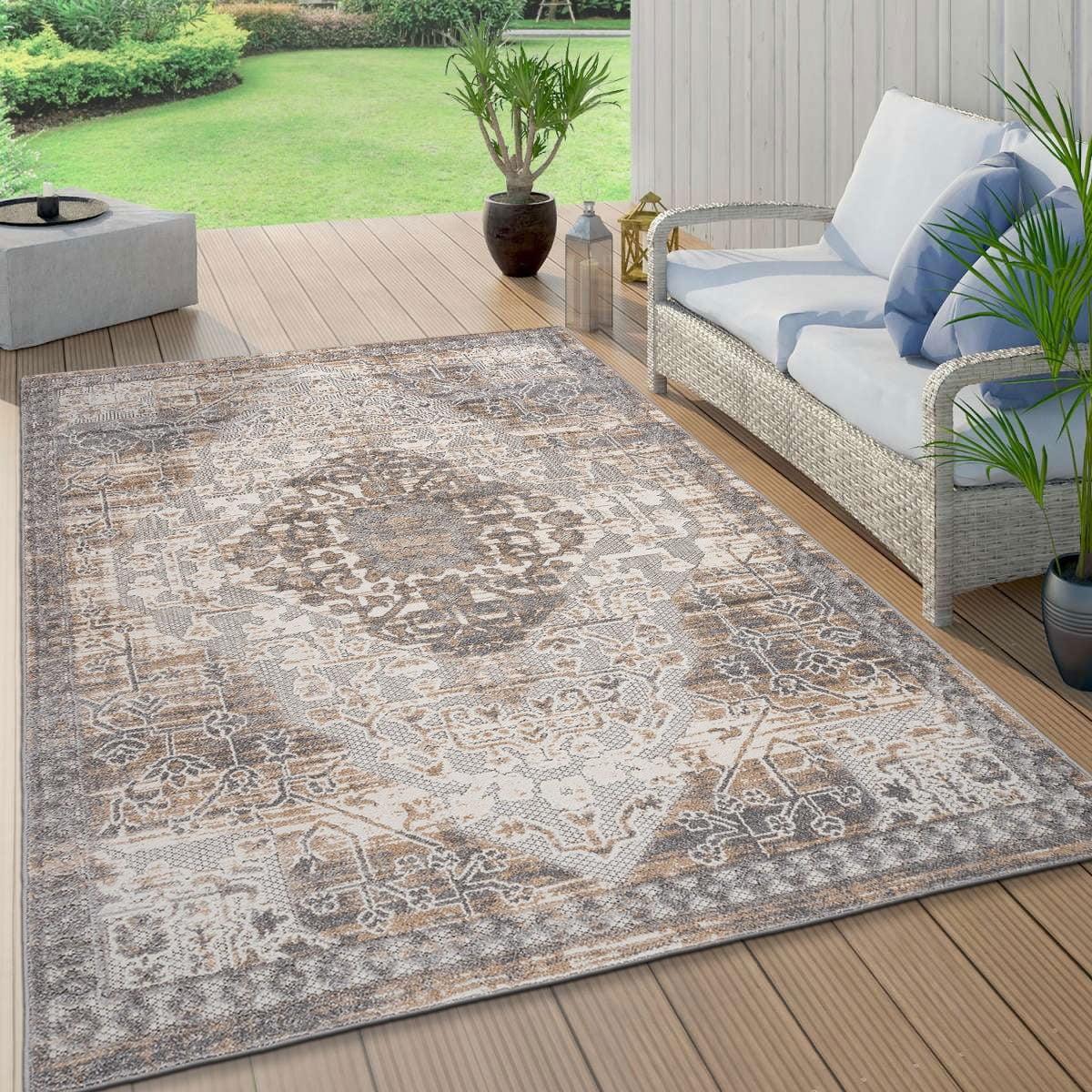 Easy-Care Reversible Gray Synthetic 5' x 7' Area Rug