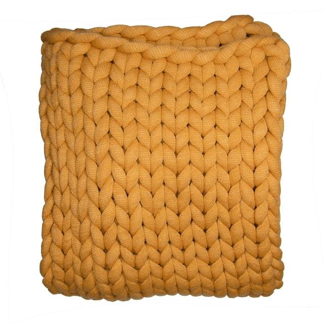 Donna Sharp Chunky Knit Gold Contemporary Decorative Throw Blanket with Over-Sized Loop Pattern