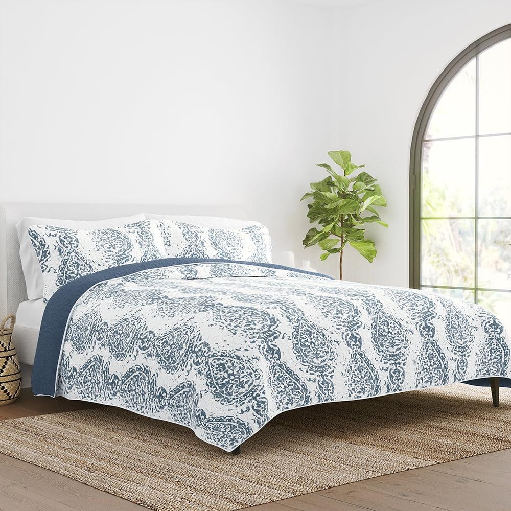 Dusk Blue Reversible Microfiber Full Quilt Set with Shams