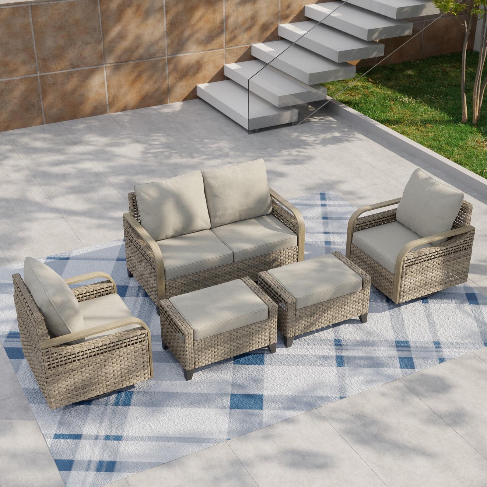 4 - Person Outdoor Seating Group with Cushions